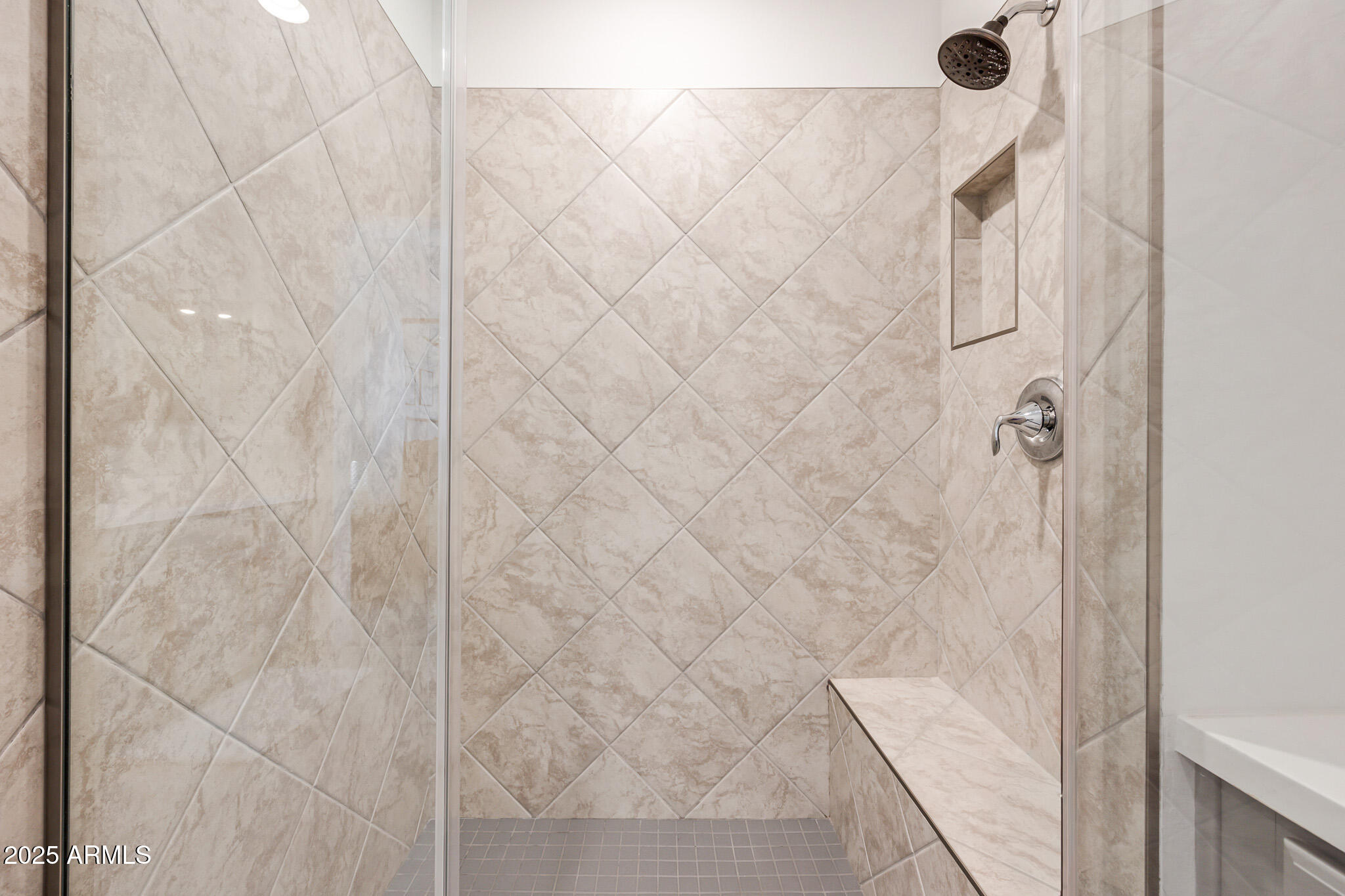 1304 W Desert Hills Drive