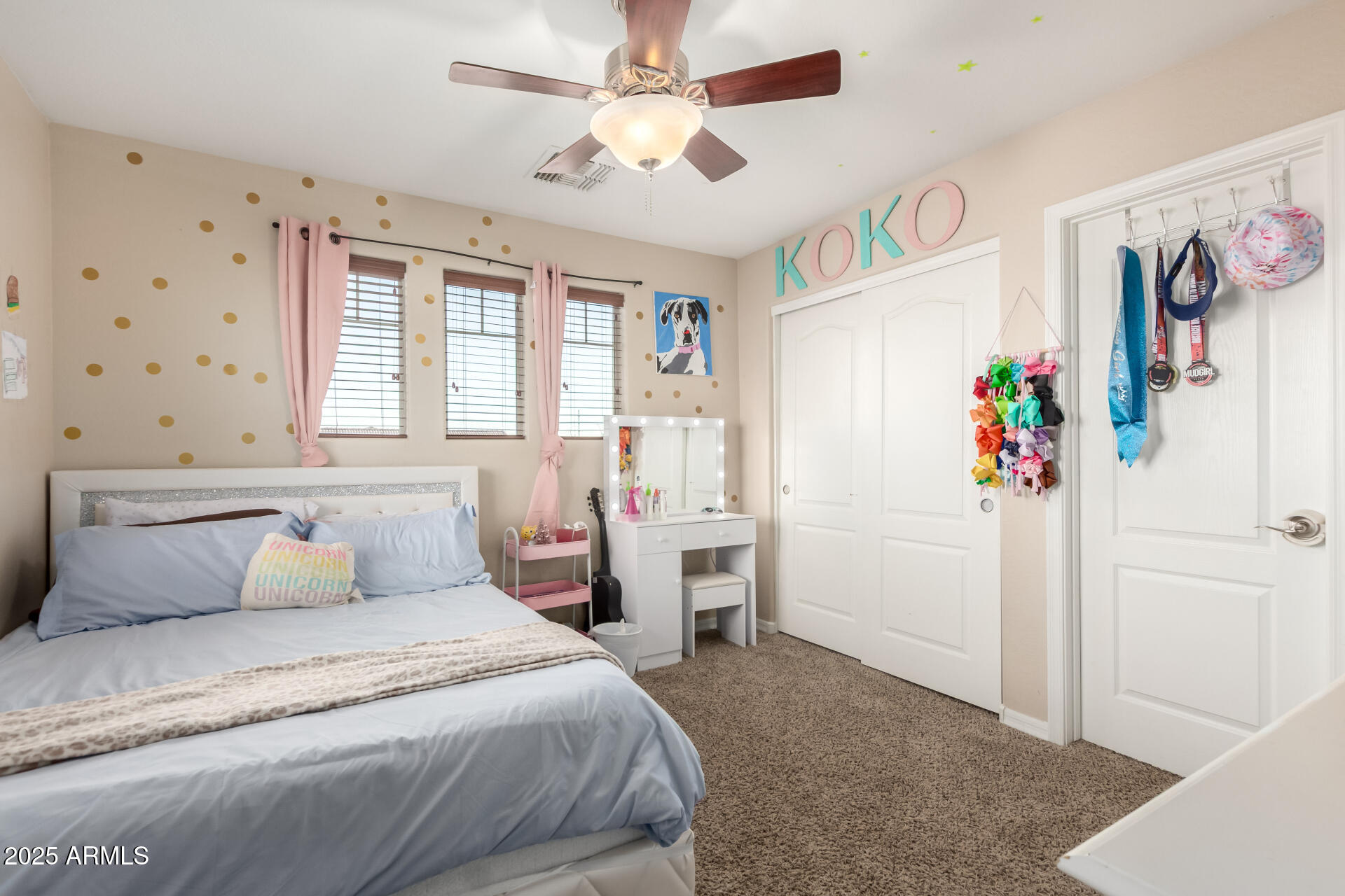 24844 W HUNTINGTON Drive