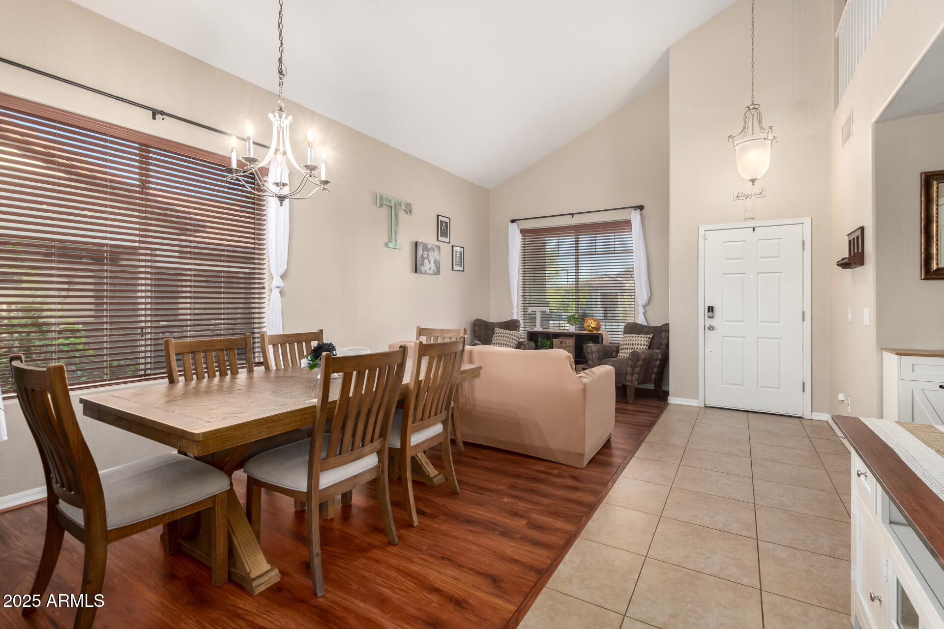 24844 W HUNTINGTON Drive