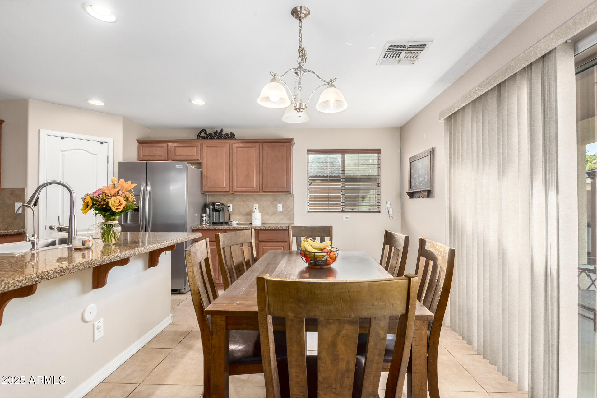 24844 W HUNTINGTON Drive