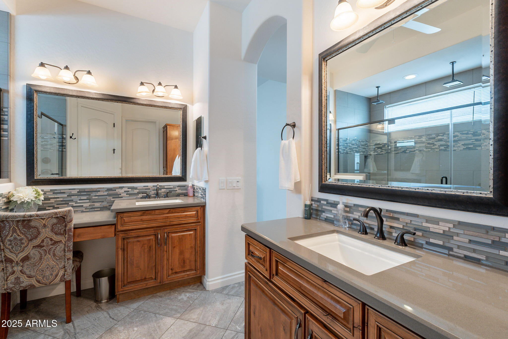 1275 E VERDE Boulevard