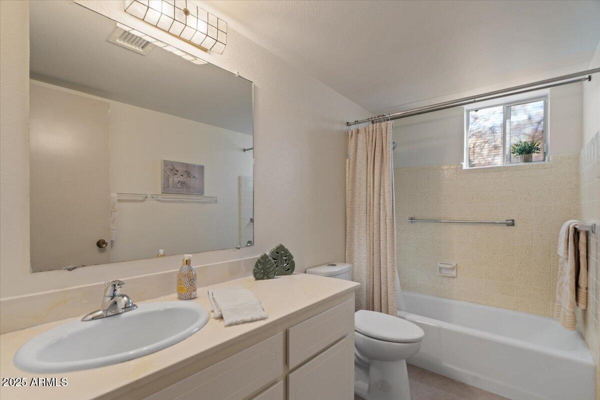 5410 E VERNON Avenue