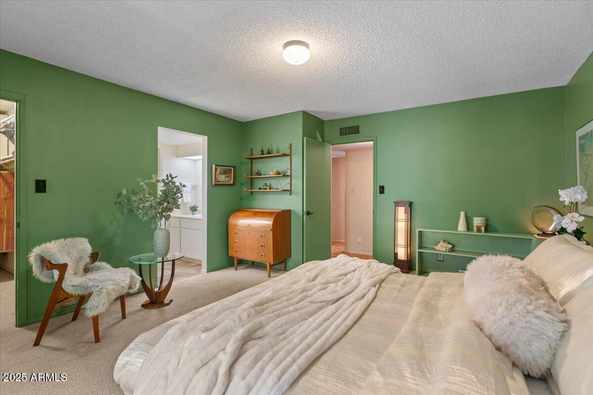 5410 E VERNON Avenue