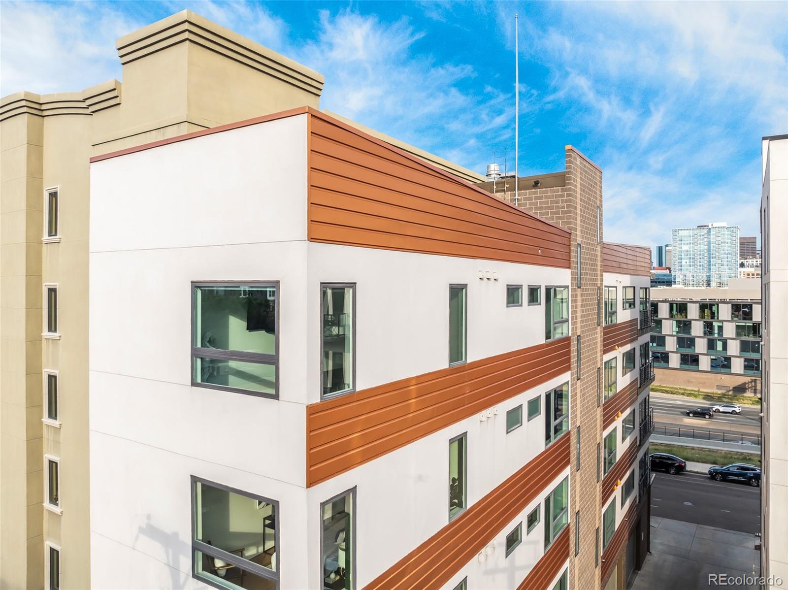 1737 Central Street Unit: 501
