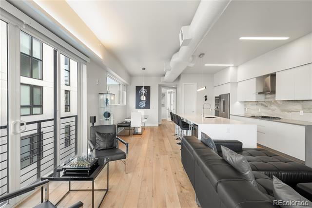 1737 Central Street Unit: 501