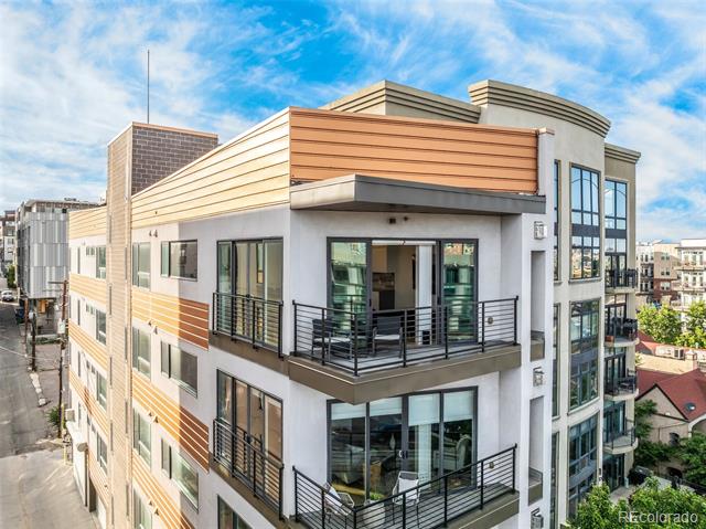 1737 Central Street Unit: 501