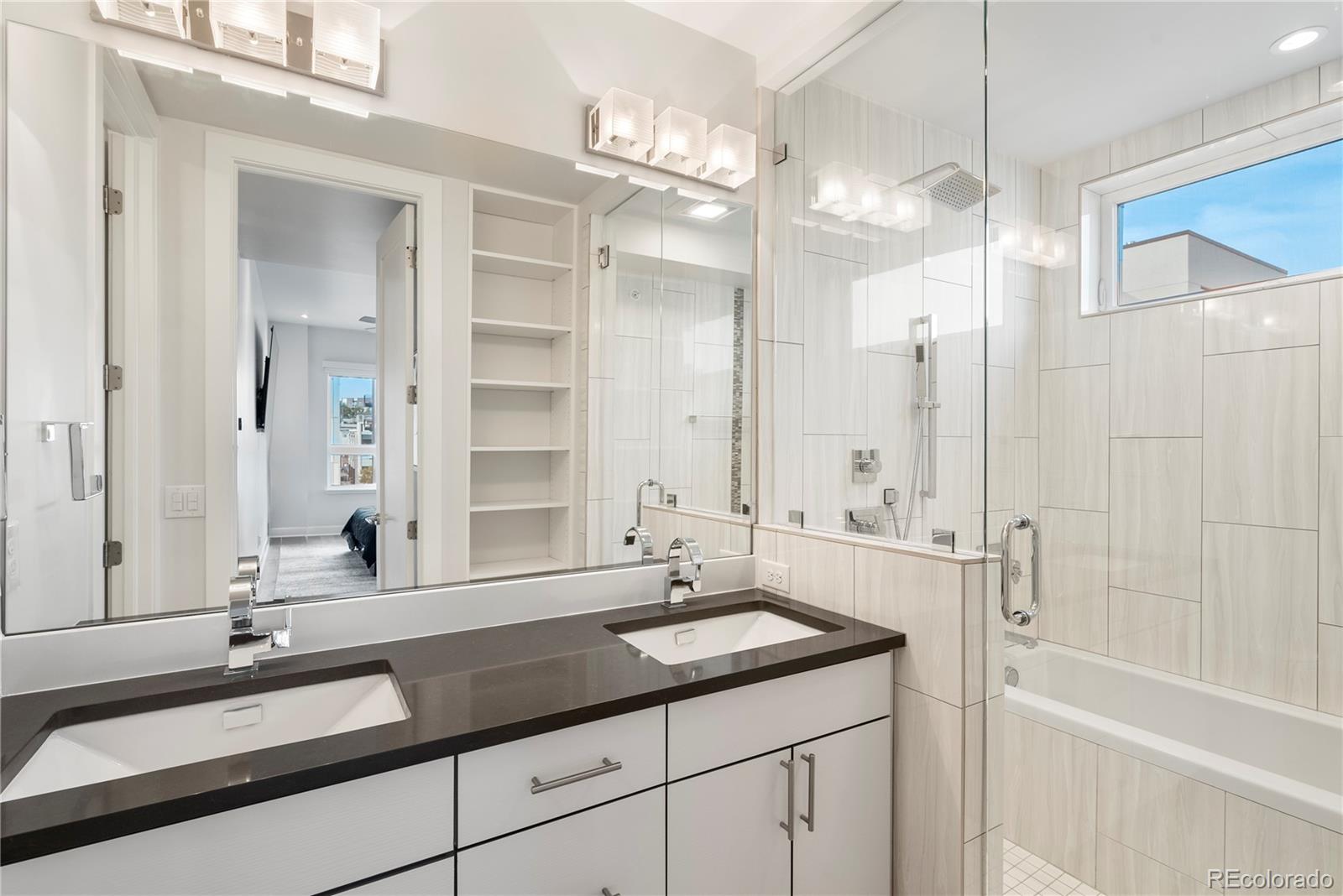 1737 Central Street Unit: 501
