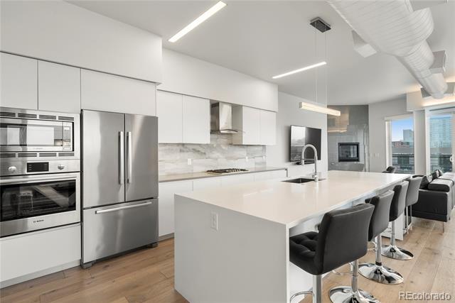 1737 Central Street Unit: 501