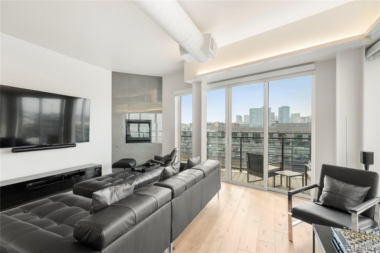 1737 Central Street Unit: 501
