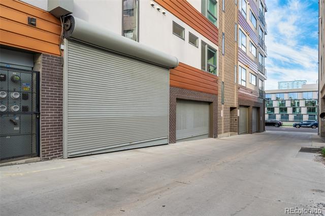 1737 Central Street Unit: 501