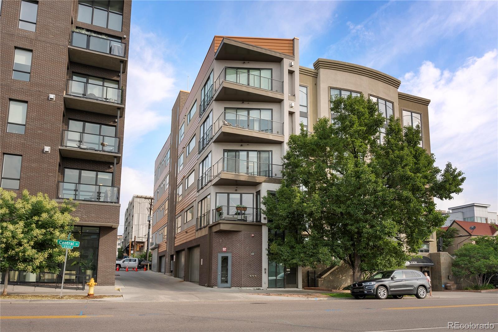 1737 Central Street Unit: 501
