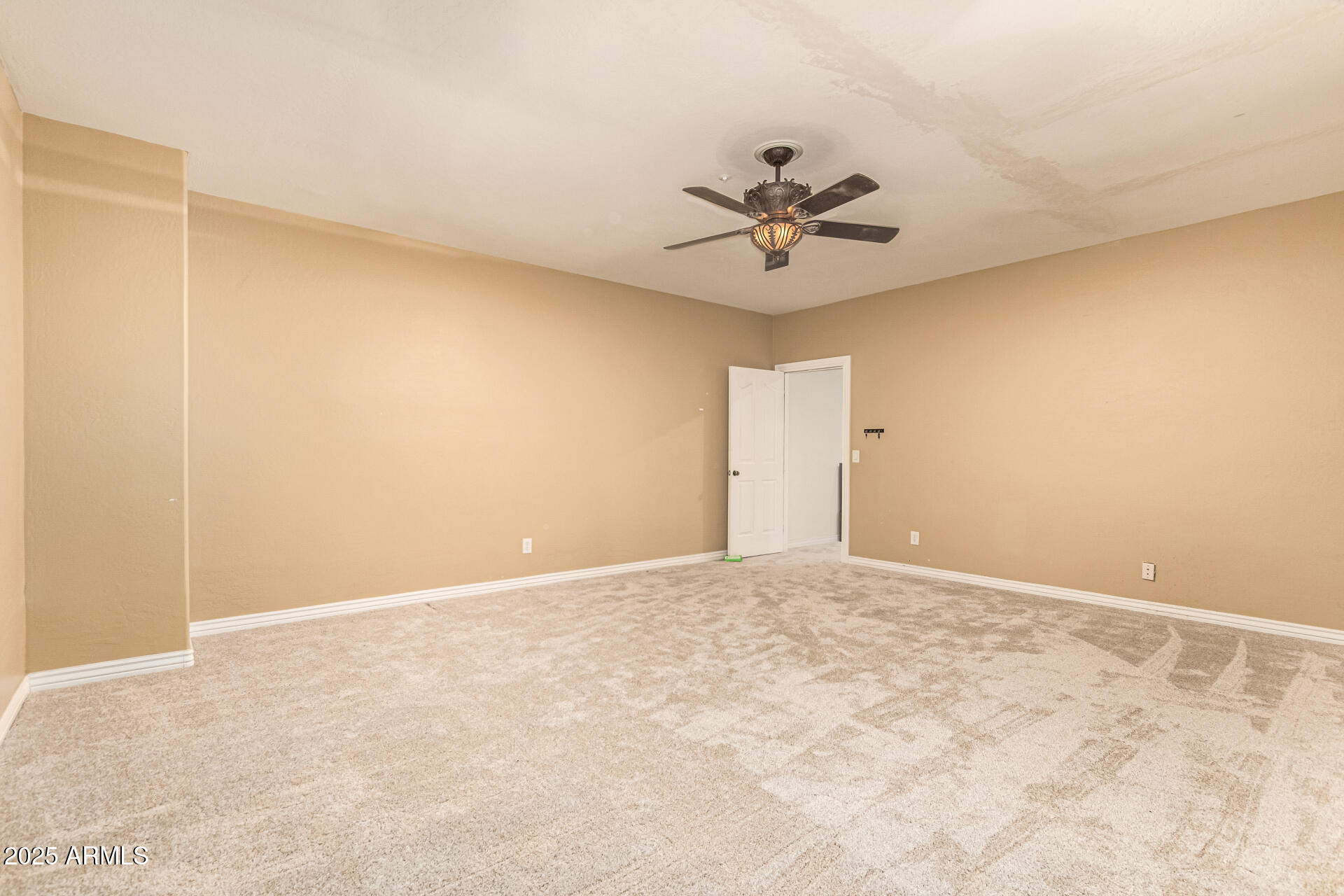 2756 E VIRGINIA Street