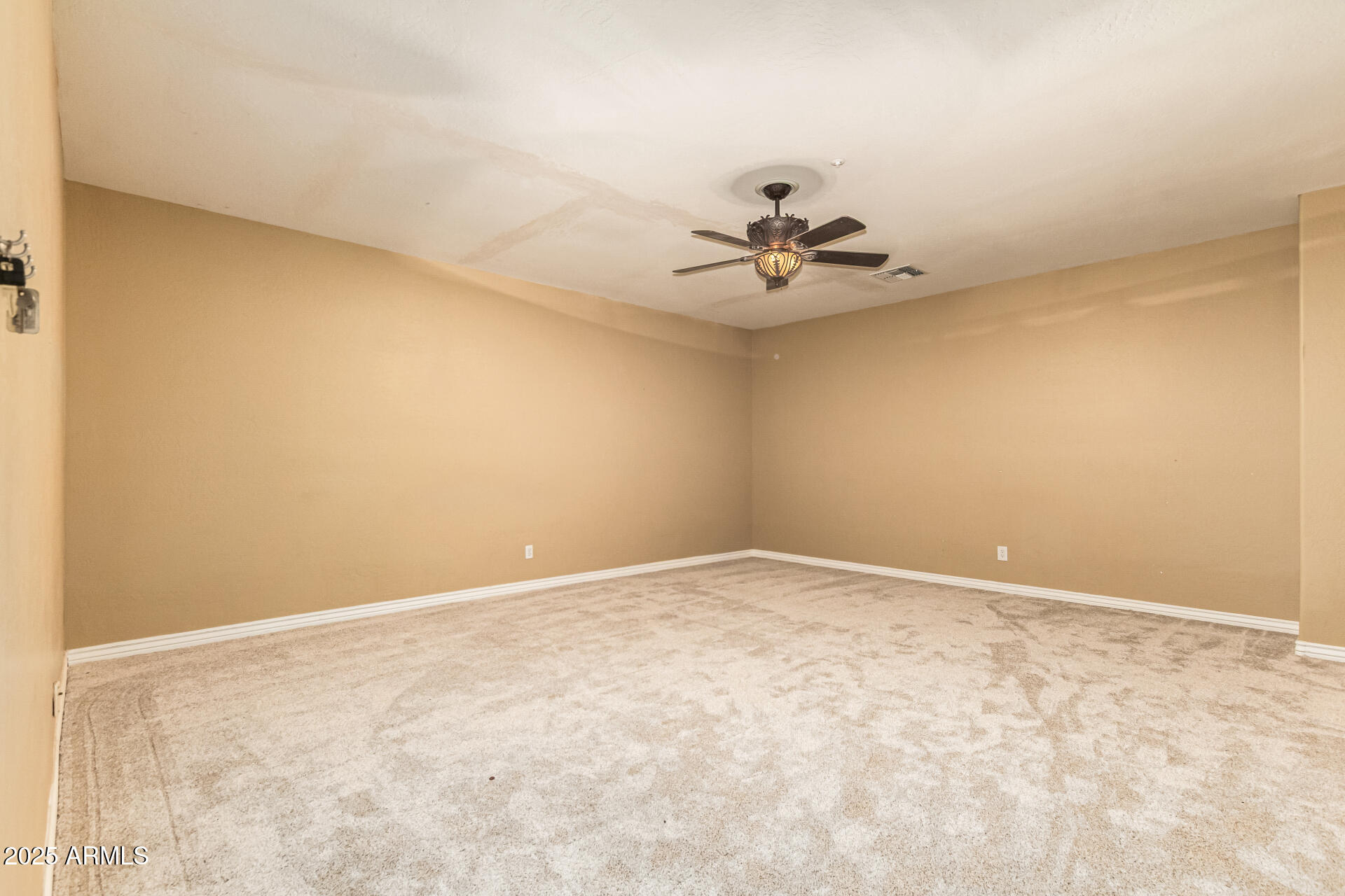 2756 E VIRGINIA Street