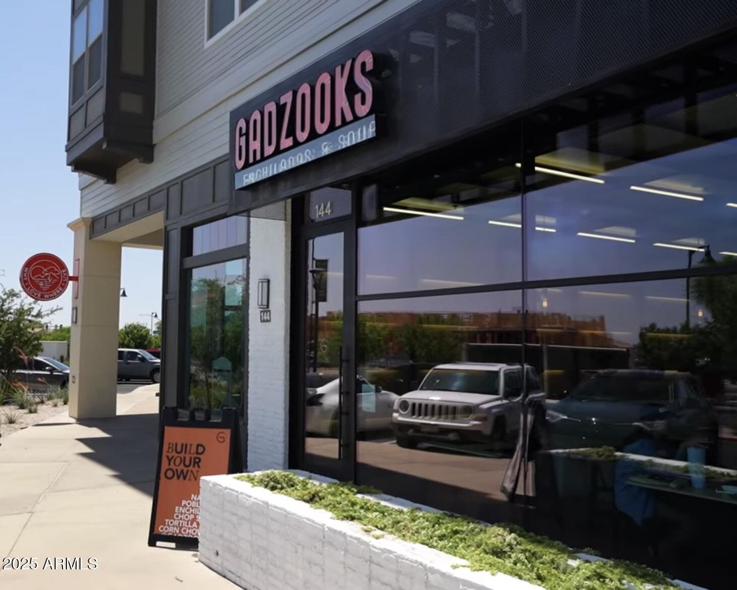 2756 E VIRGINIA Street