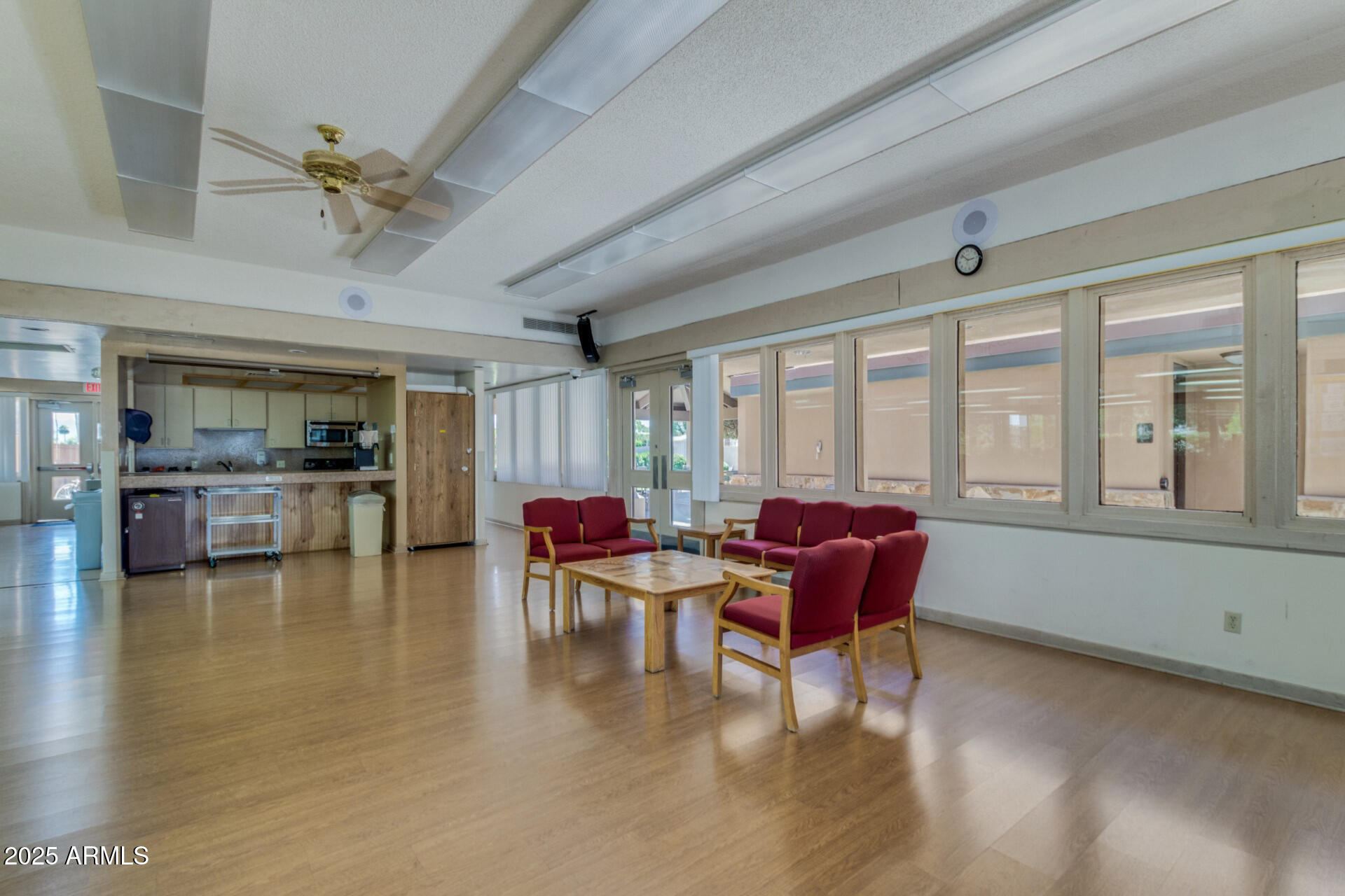 17200 W BELL Road, 1233