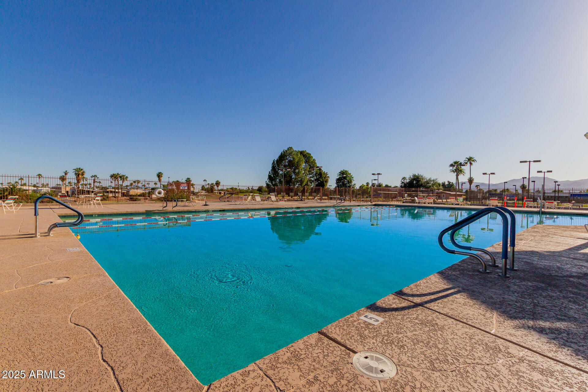 17200 W BELL Road, 1233
