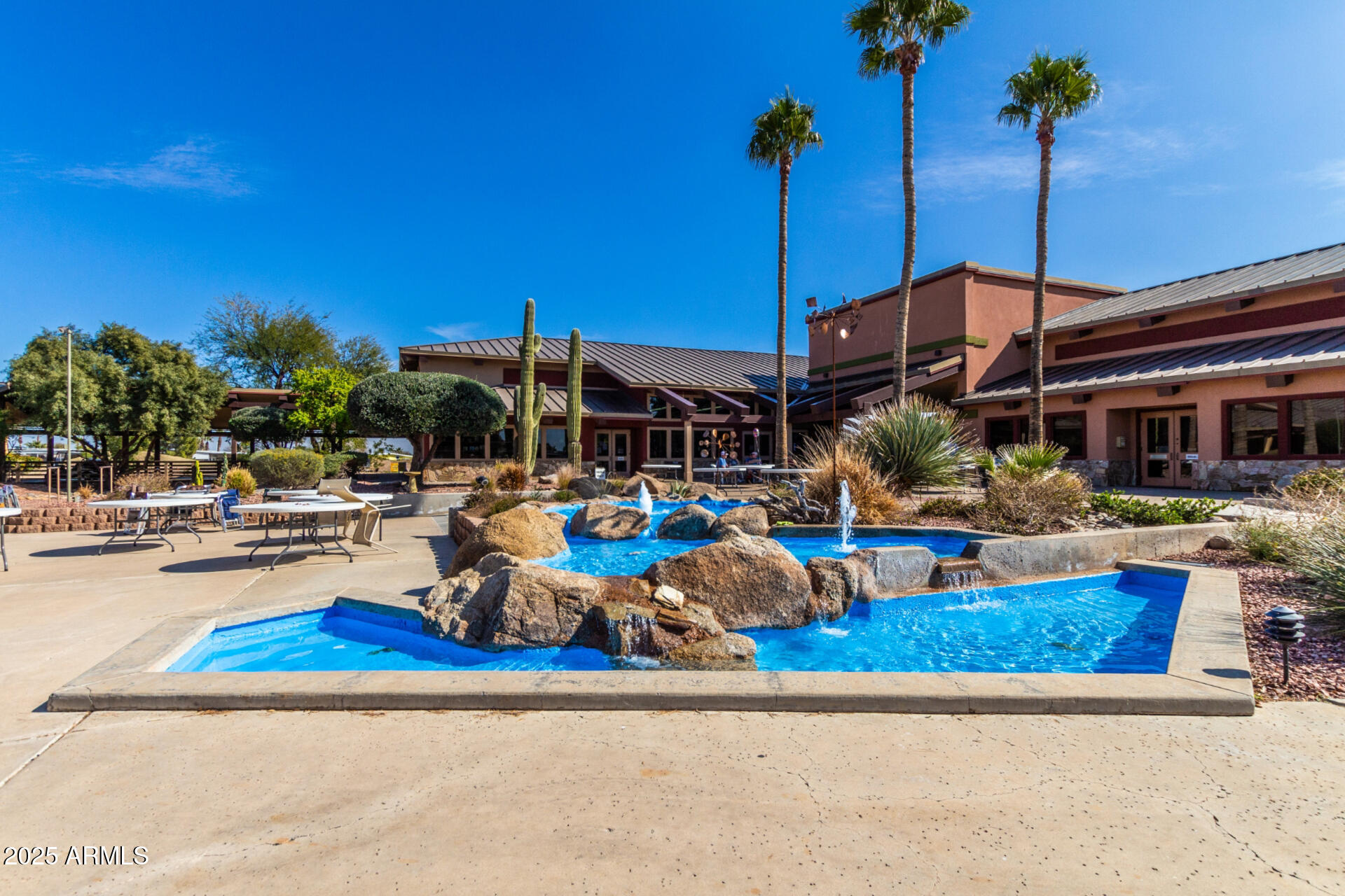 17200 W BELL Road, 1233