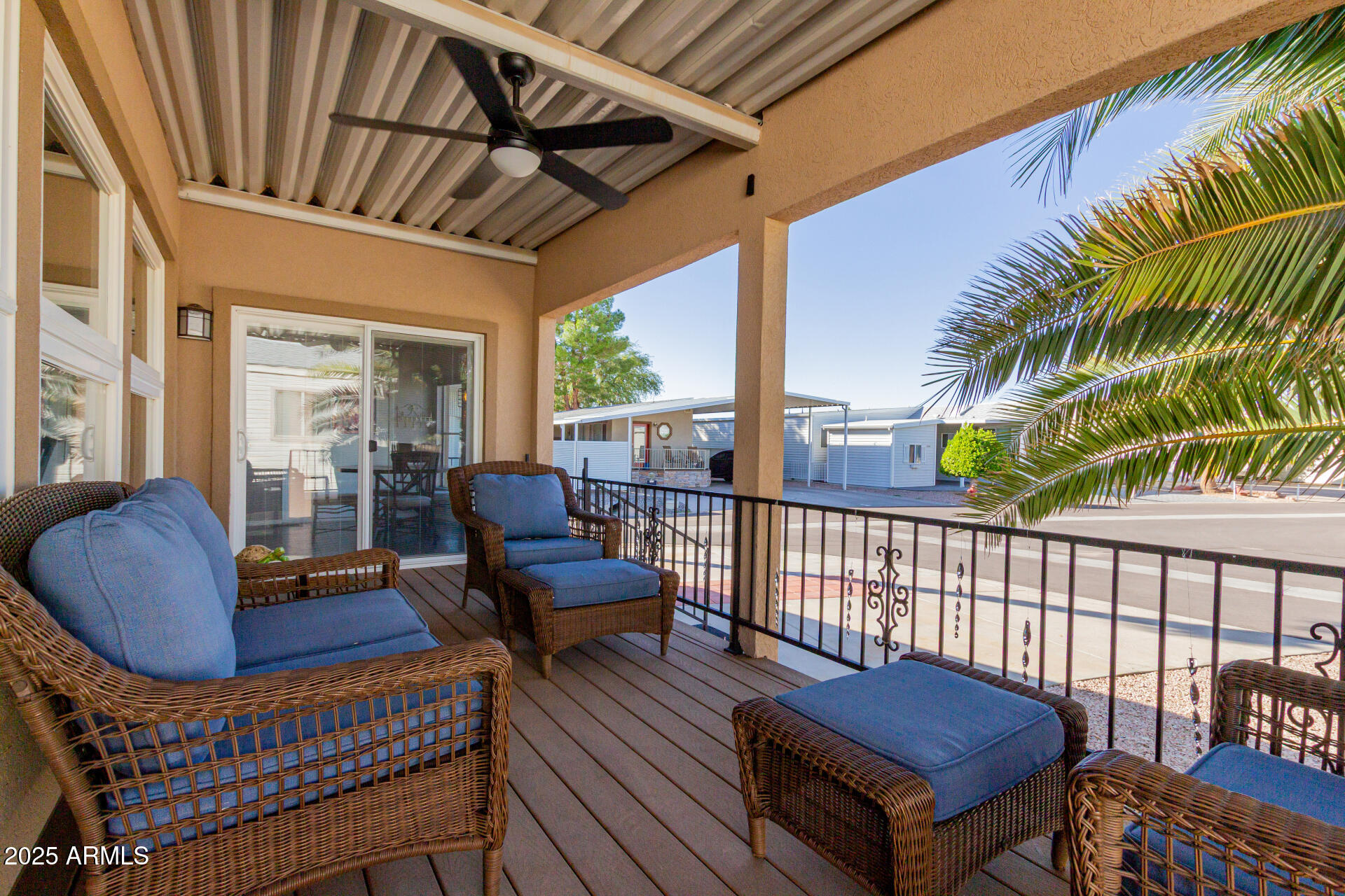 17200 W BELL Road, 1233