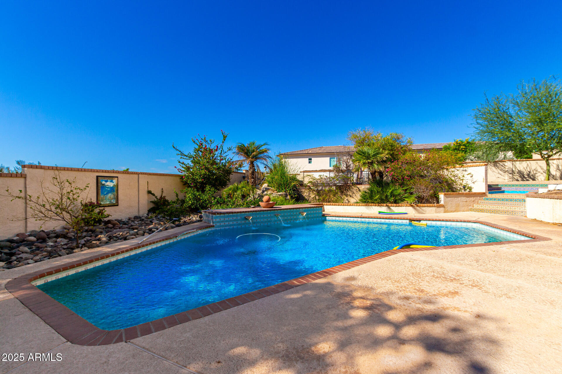 13022 W SOLANO Drive