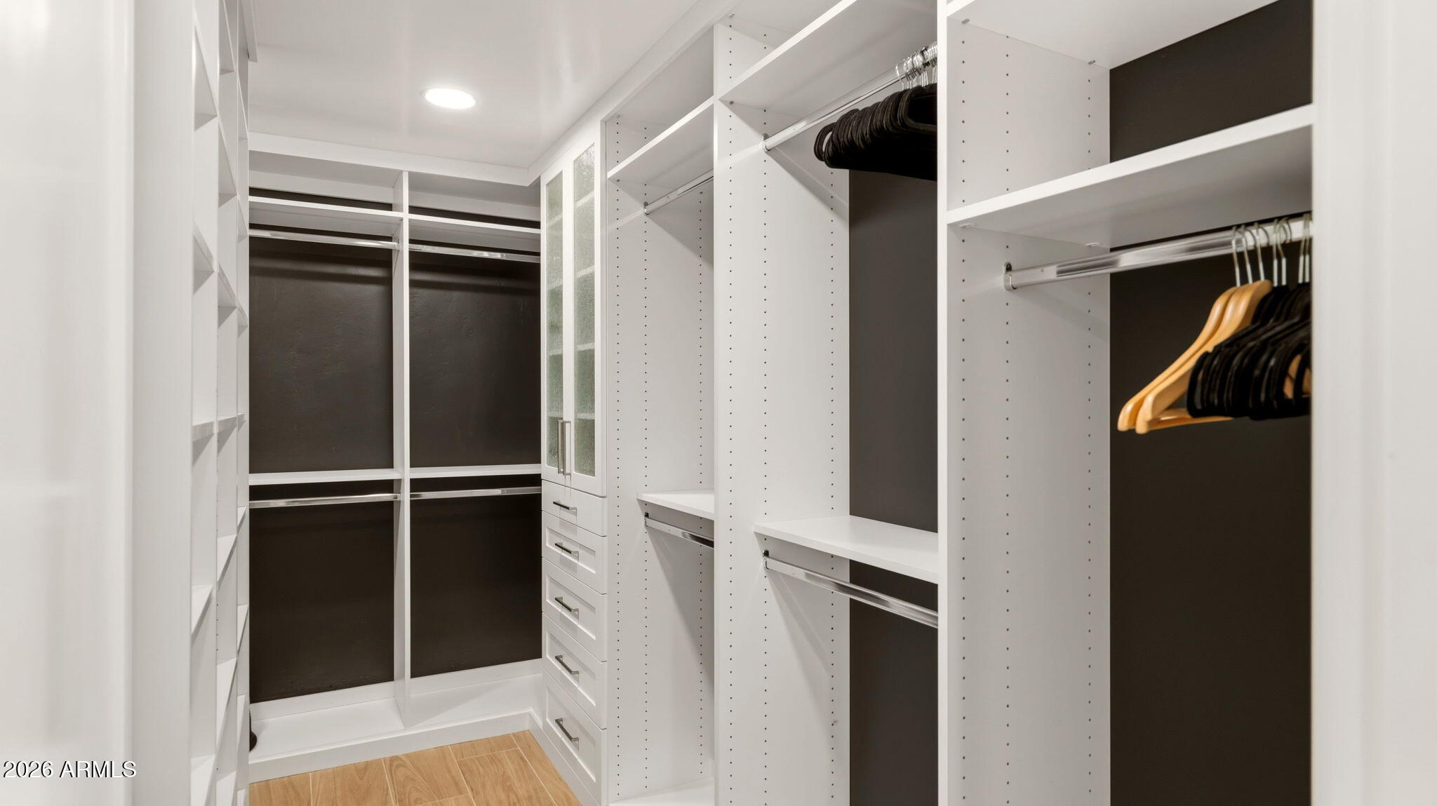 6715 E MONTECITO Avenue