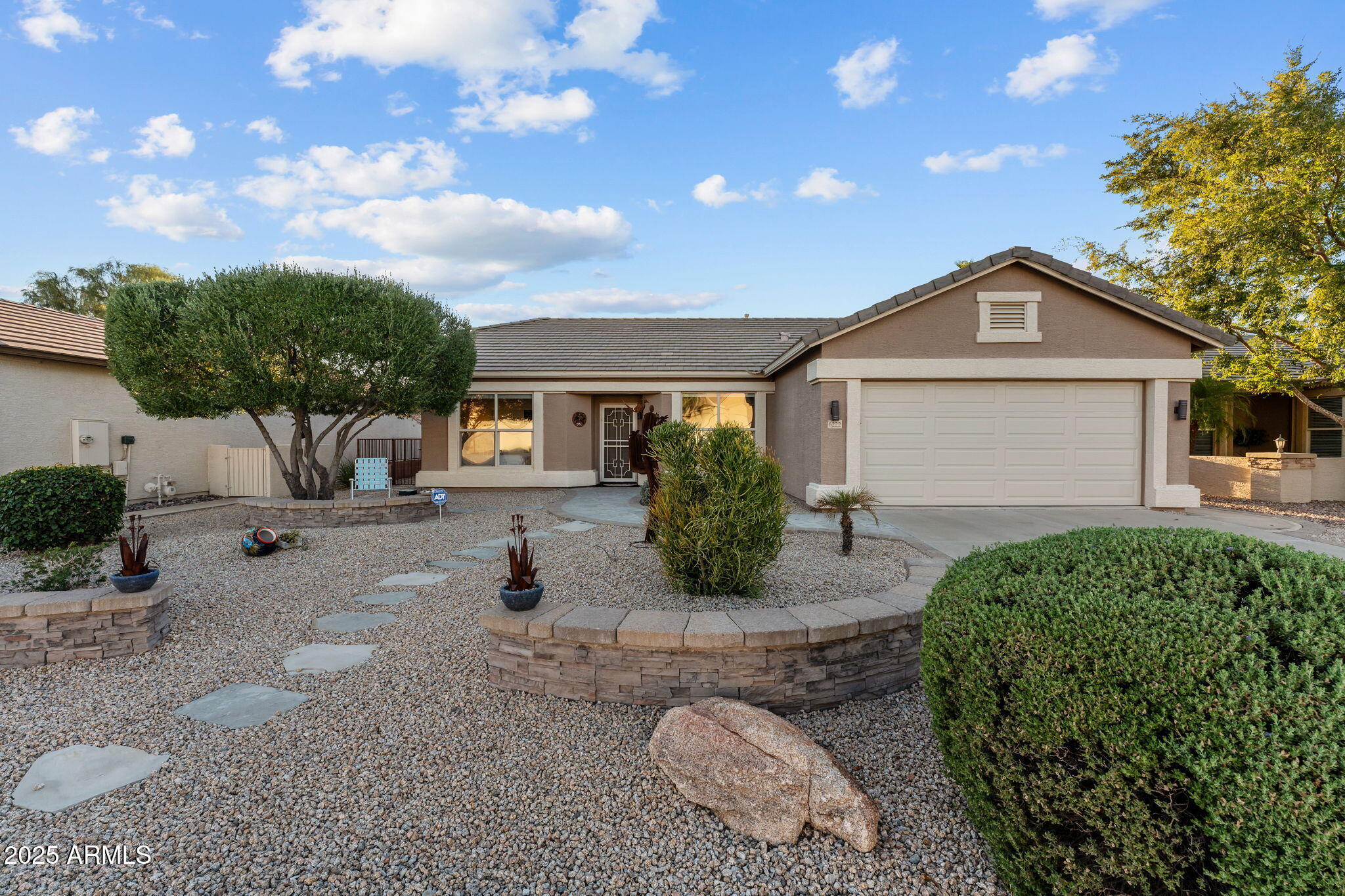 6222 S HUACHUCA Way
