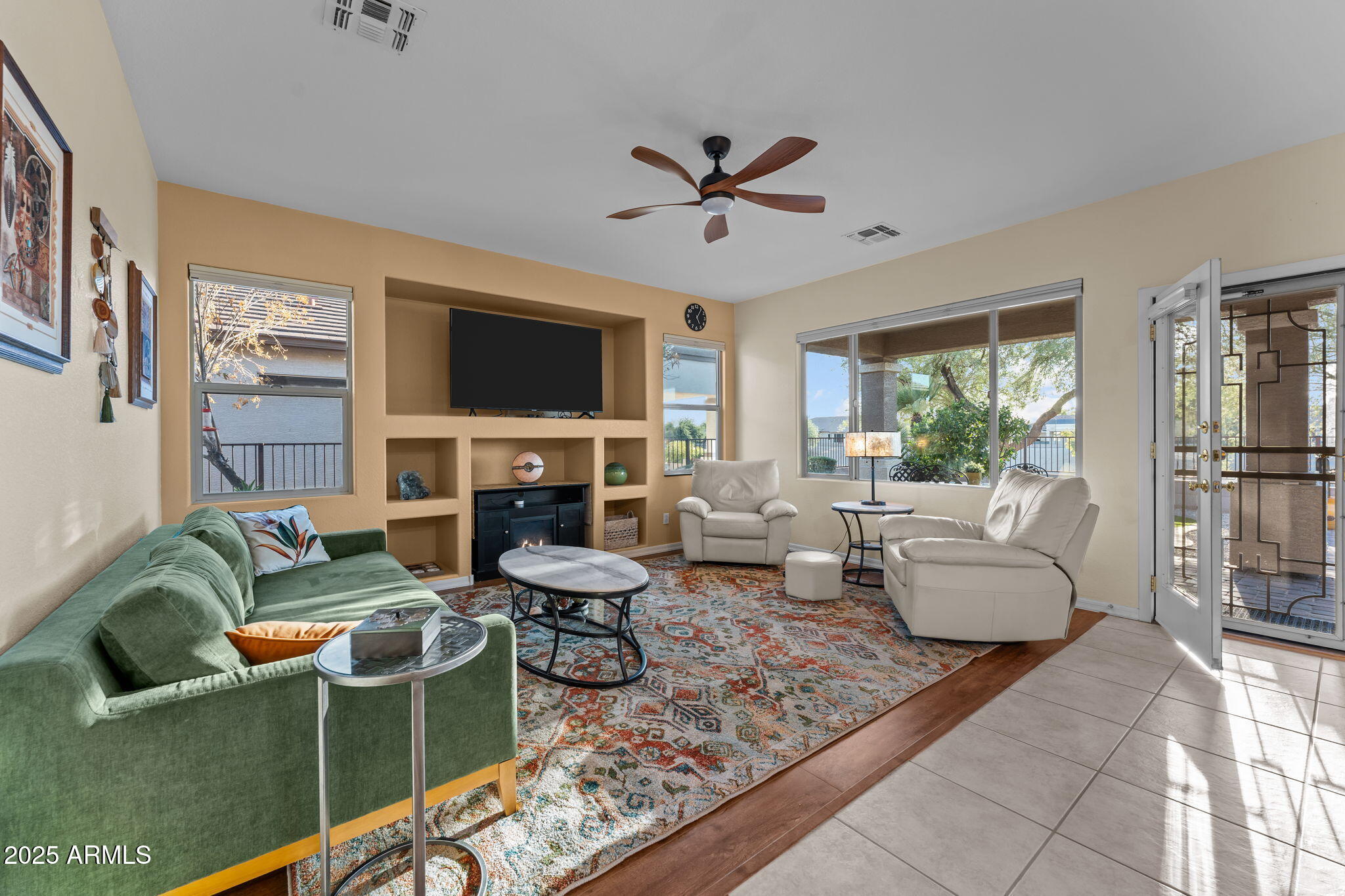6222 S HUACHUCA Way