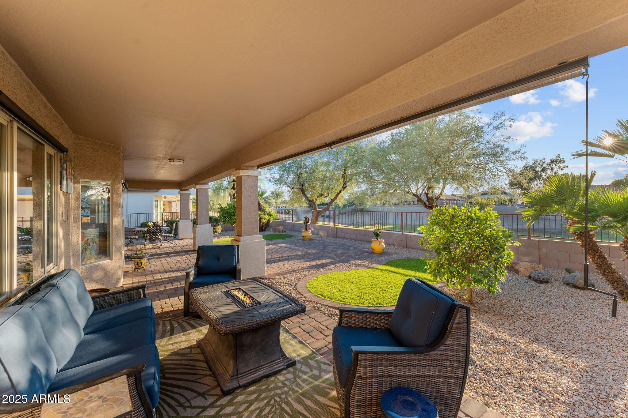 6222 S HUACHUCA Way