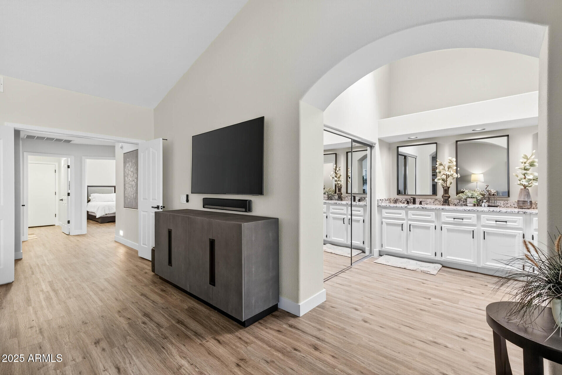 25031 S DESERT TRAIL Court