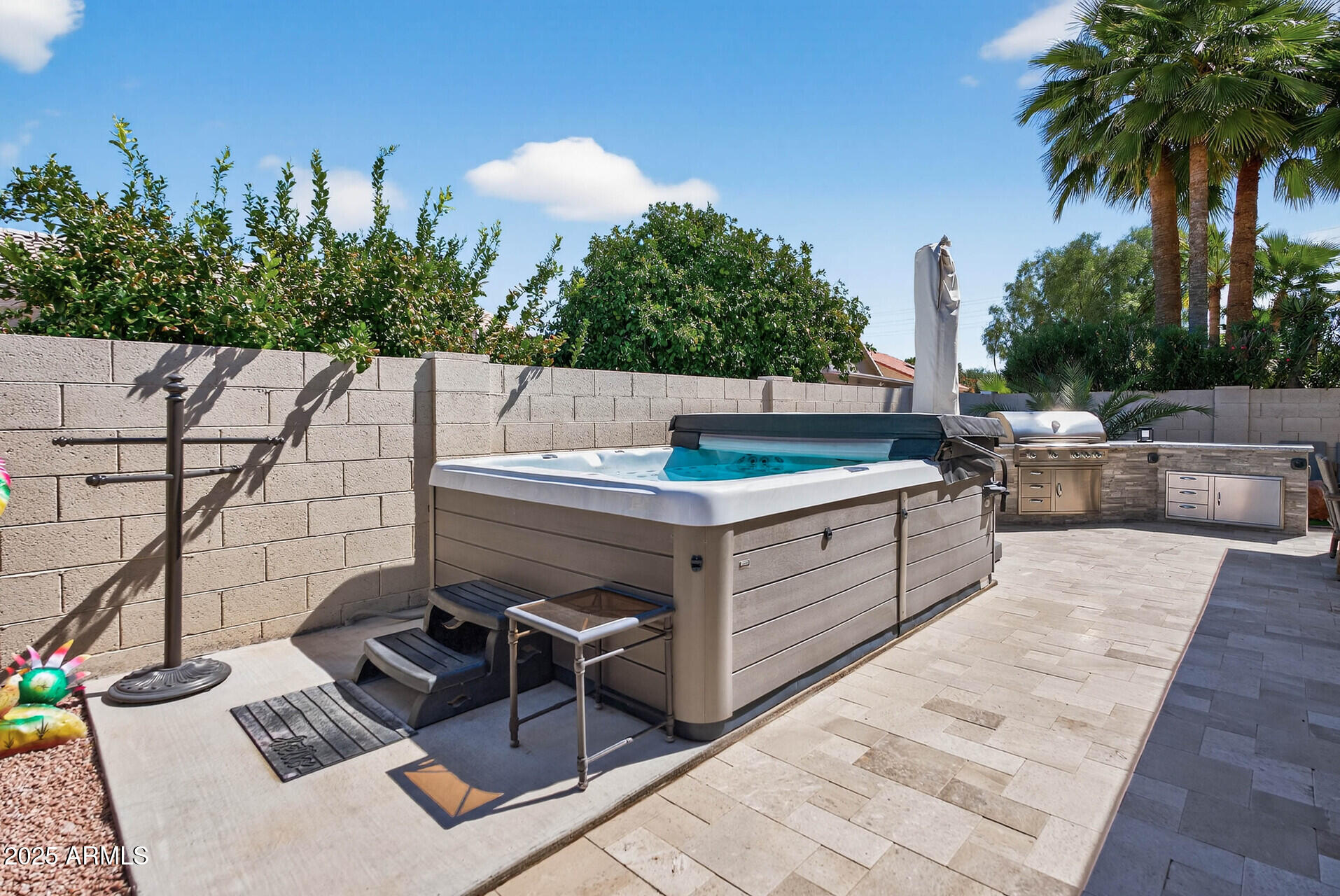 25031 S DESERT TRAIL Court