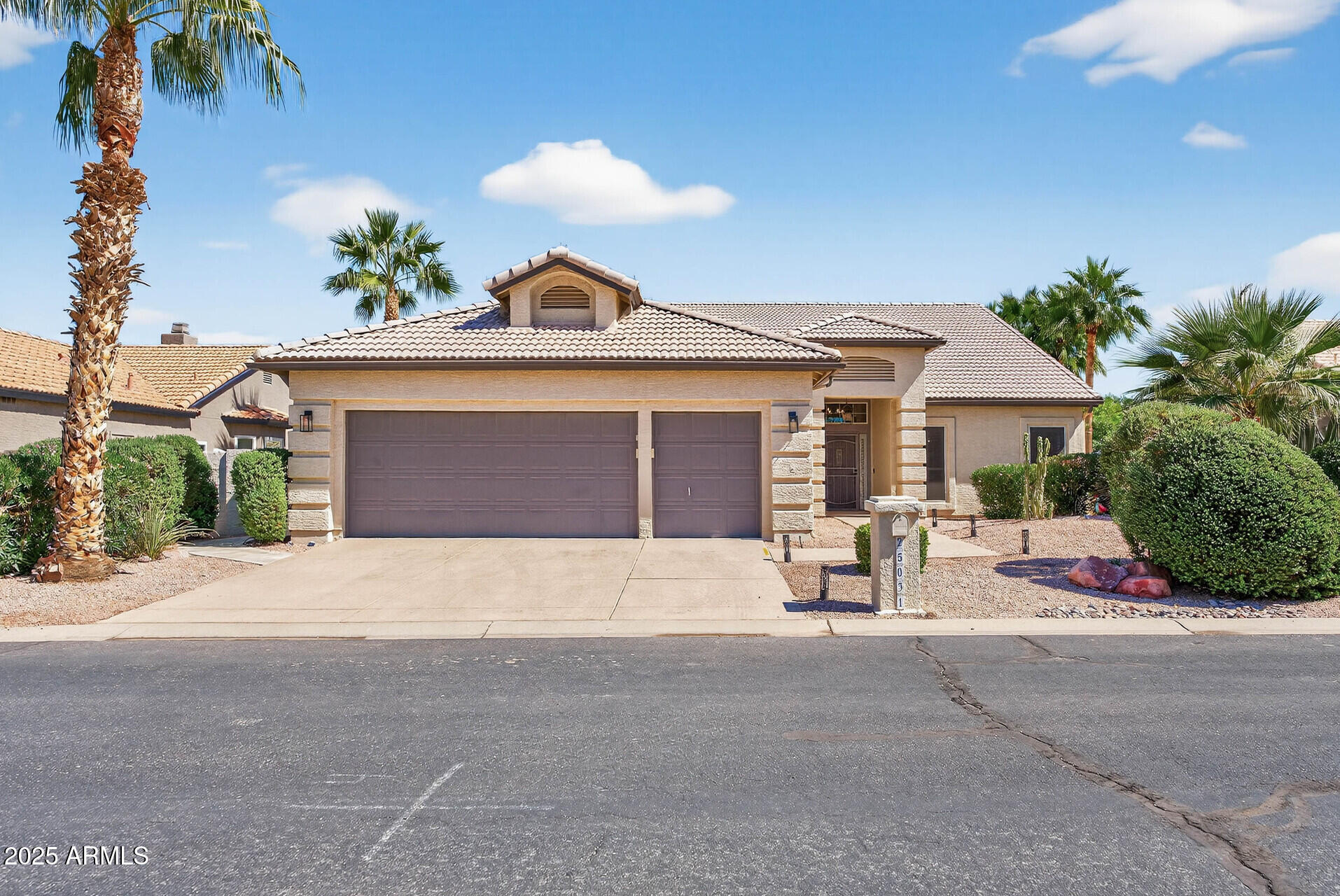 25031 S DESERT TRAIL Court
