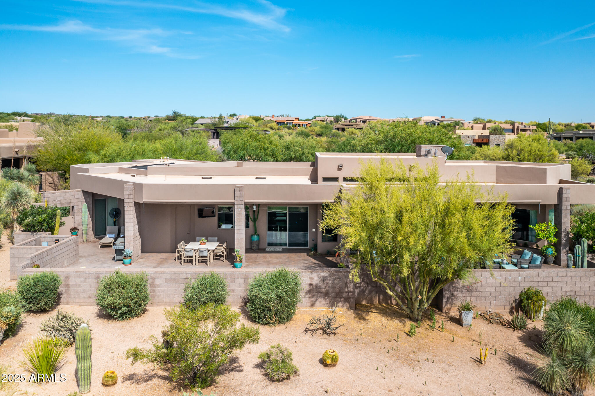 9422 E RISING SUN Drive E