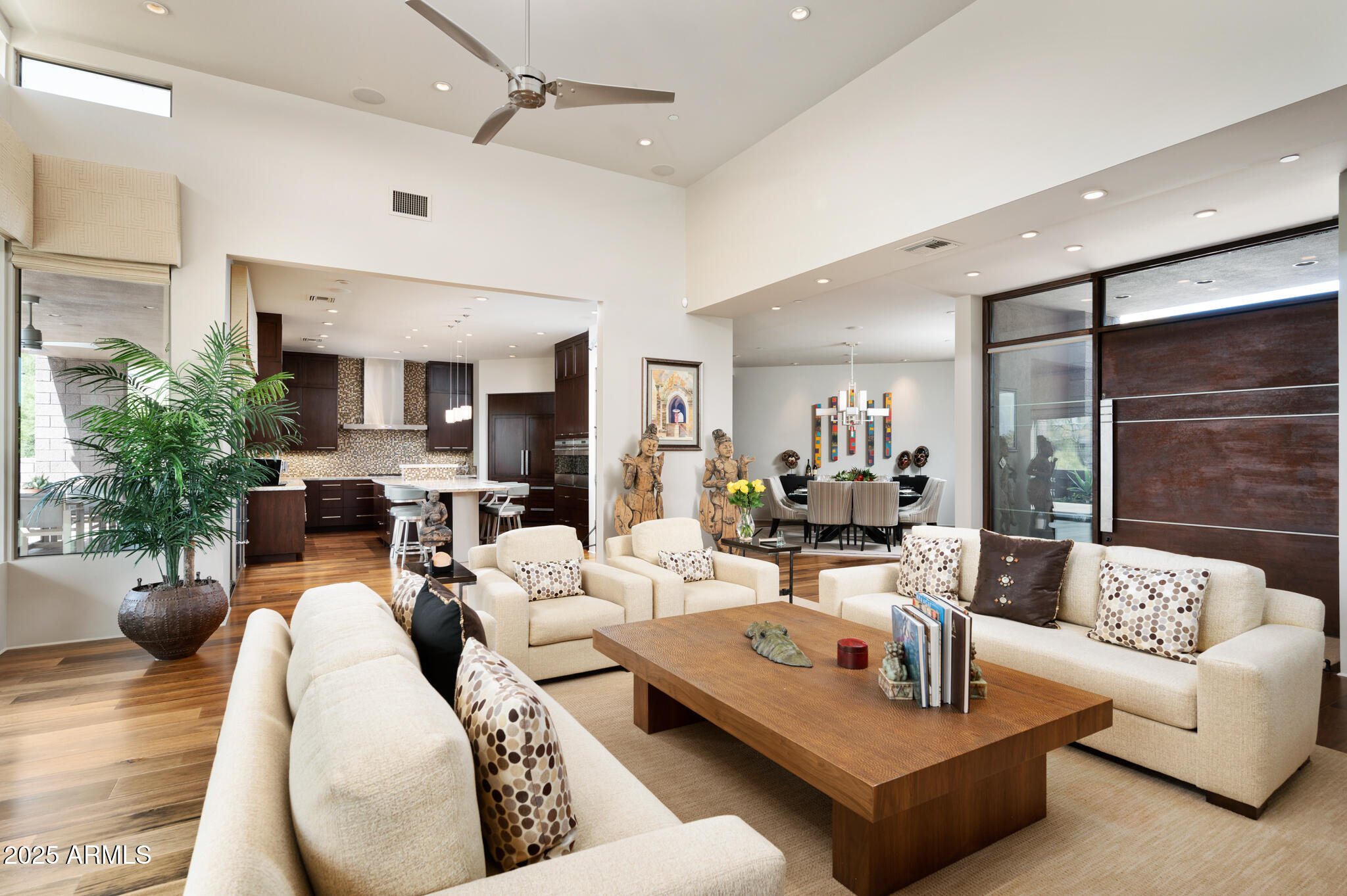 9422 E RISING SUN Drive E