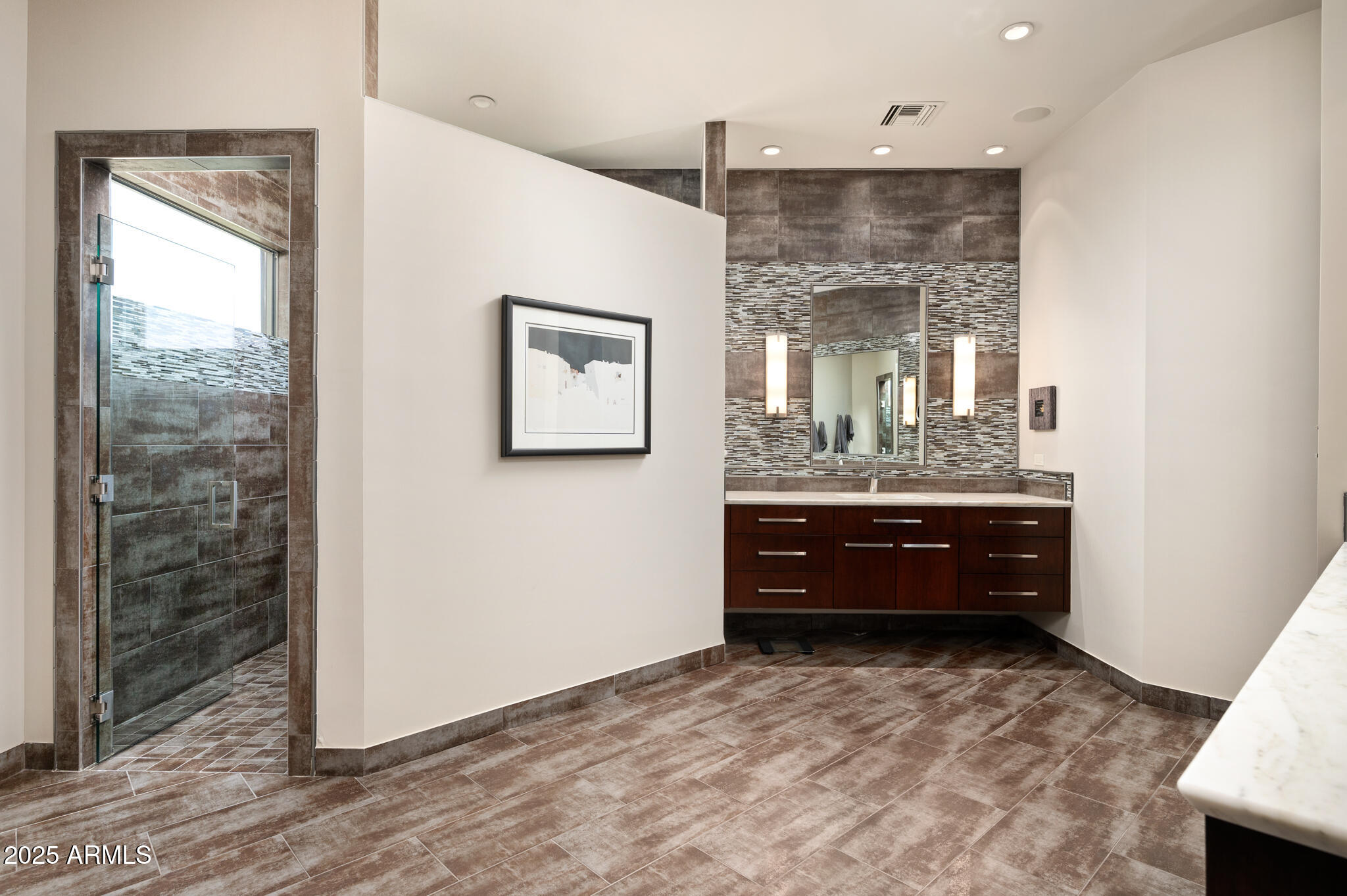 9422 E RISING SUN Drive E