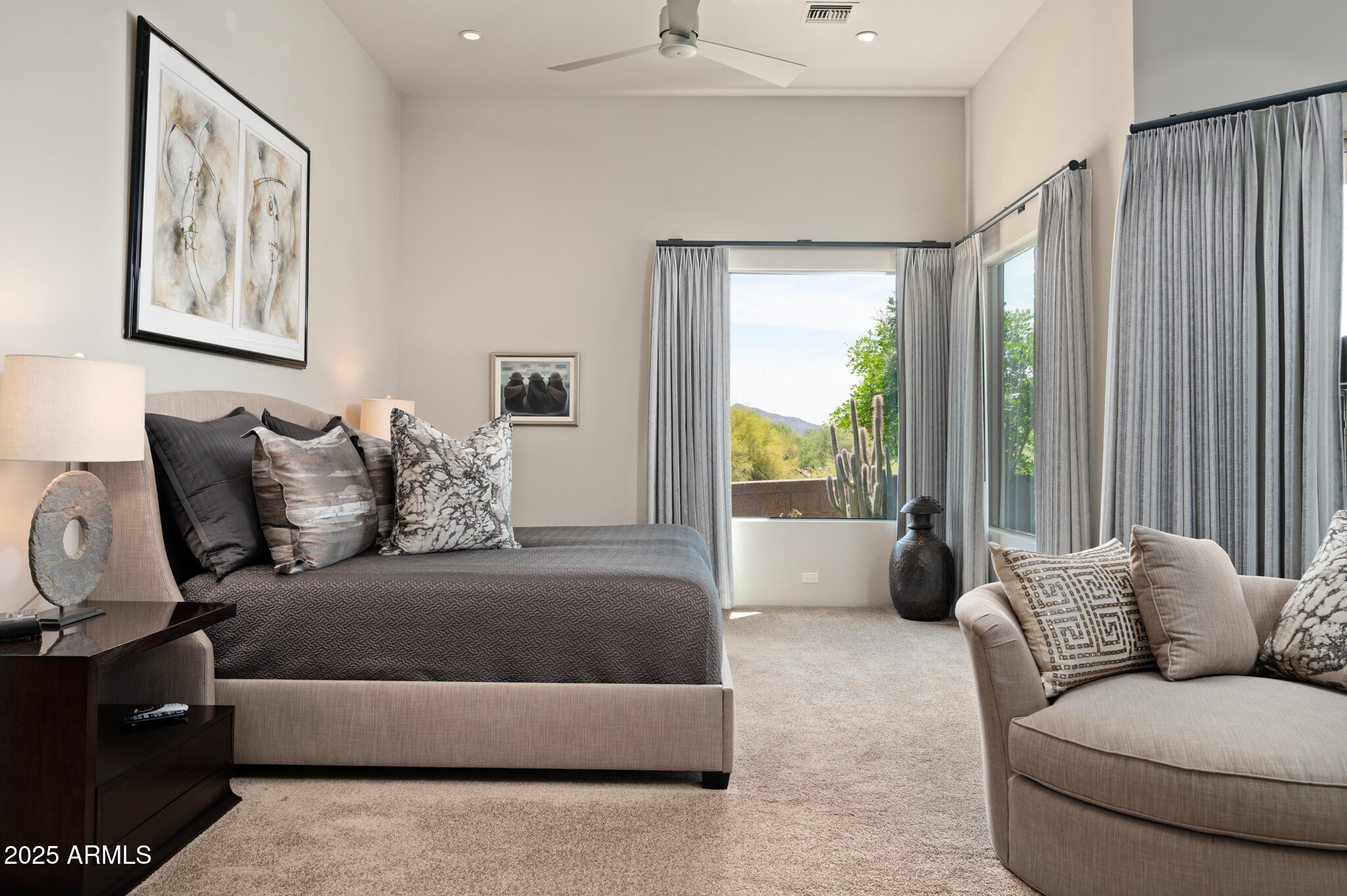 9422 E RISING SUN Drive E