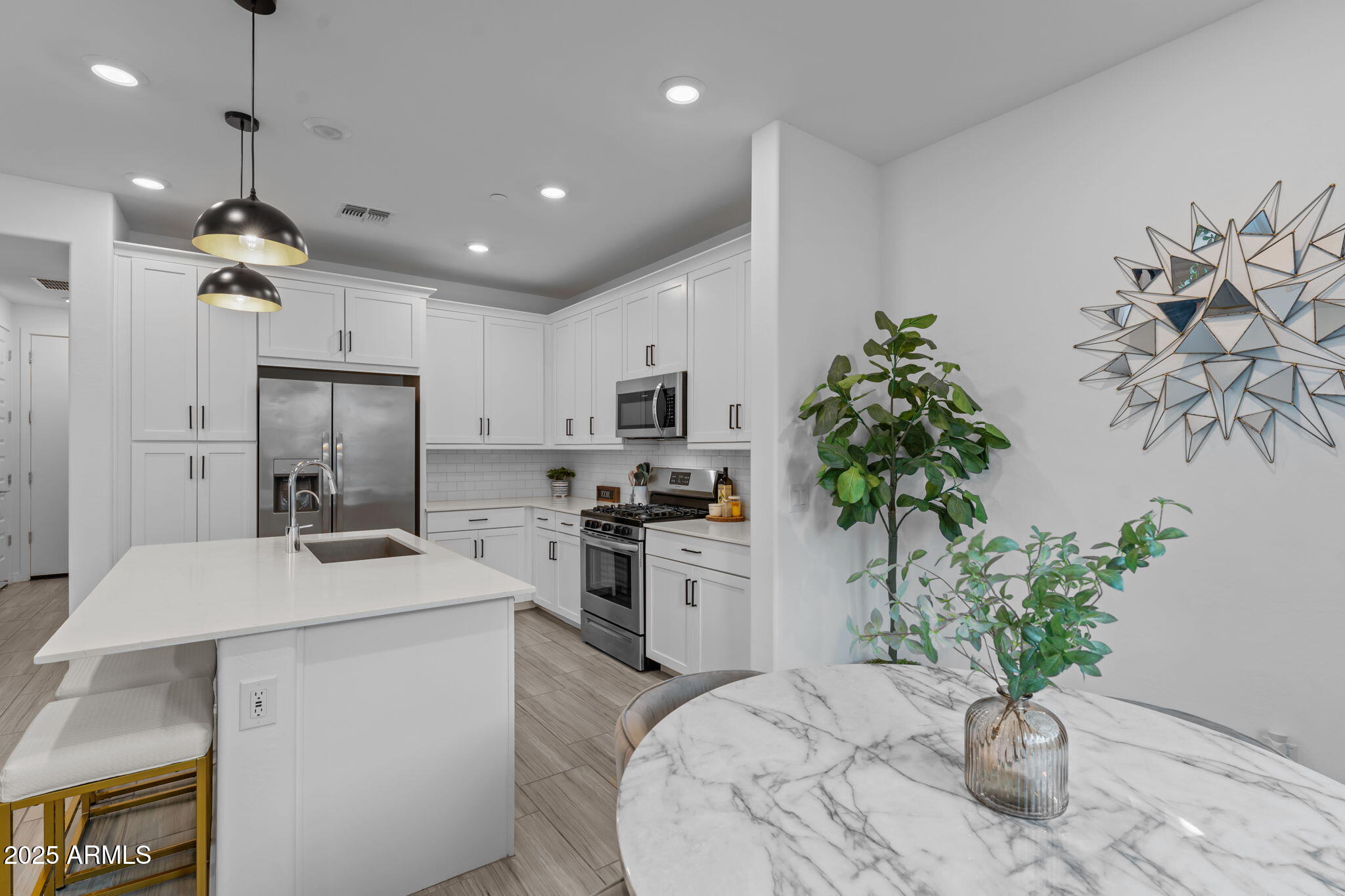 4077 S Sabrina Drive, 27