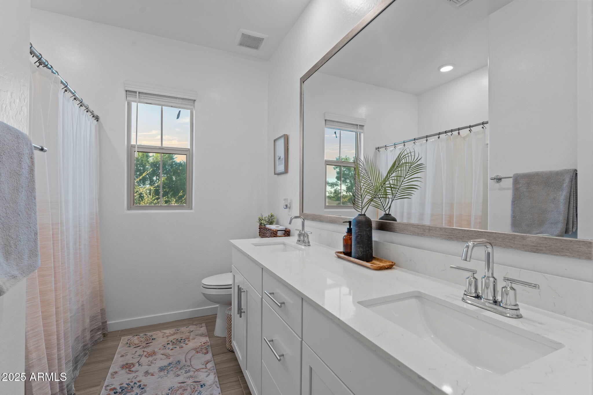 4077 S Sabrina Drive, 27