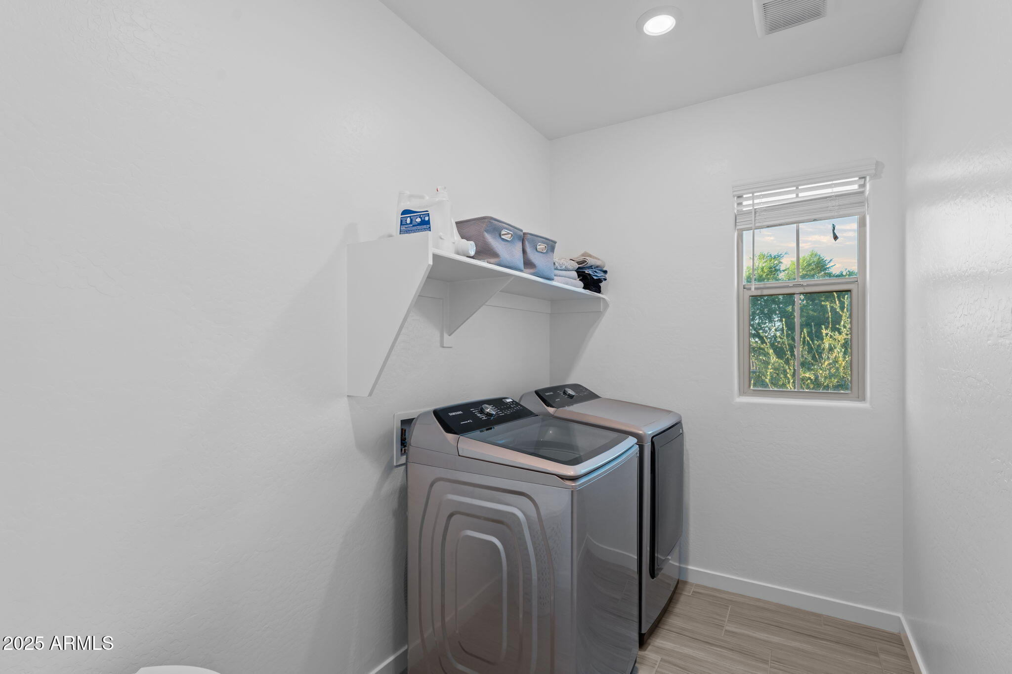 4077 S Sabrina Drive, 27