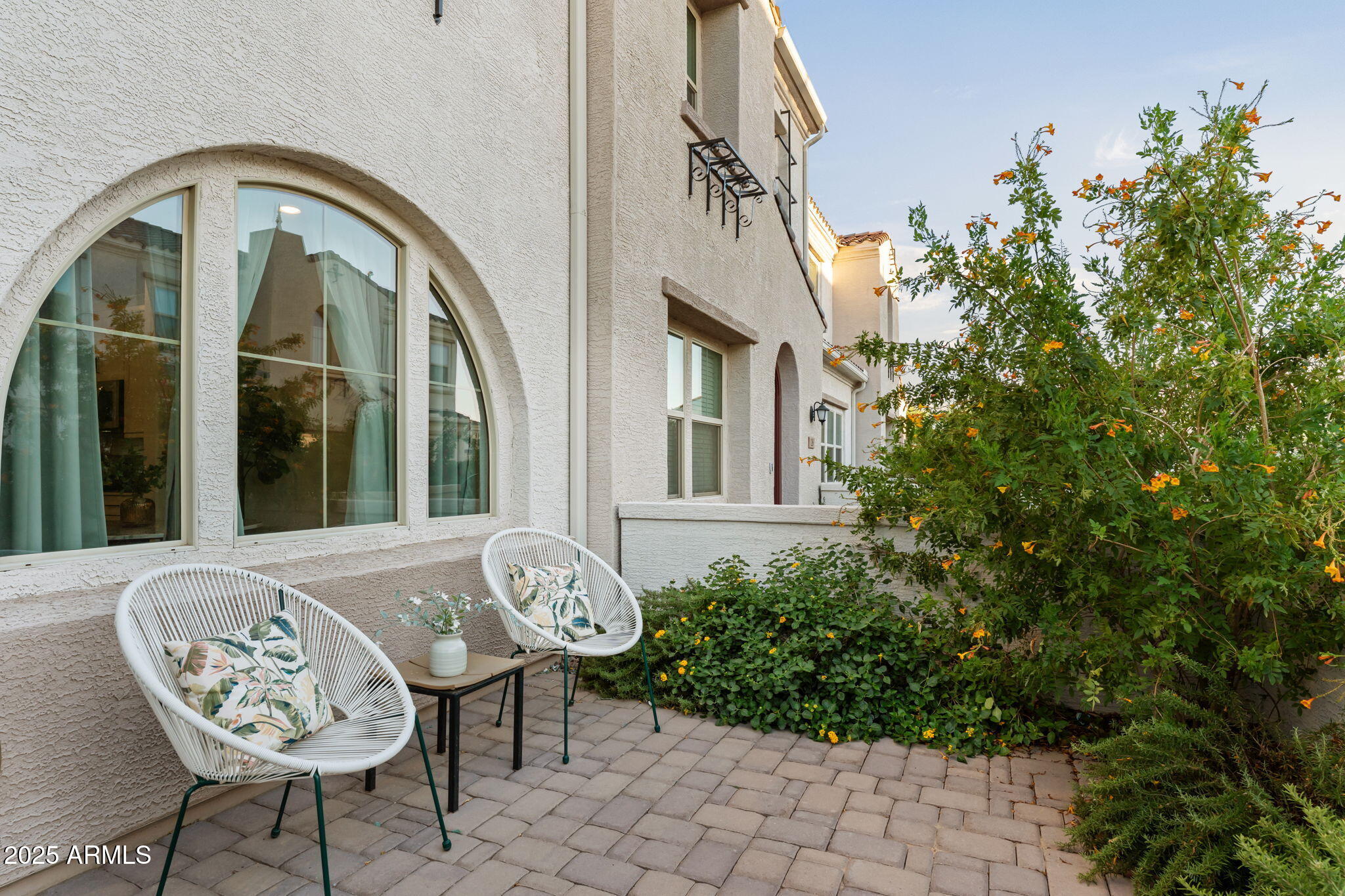 4077 S Sabrina Drive, 27