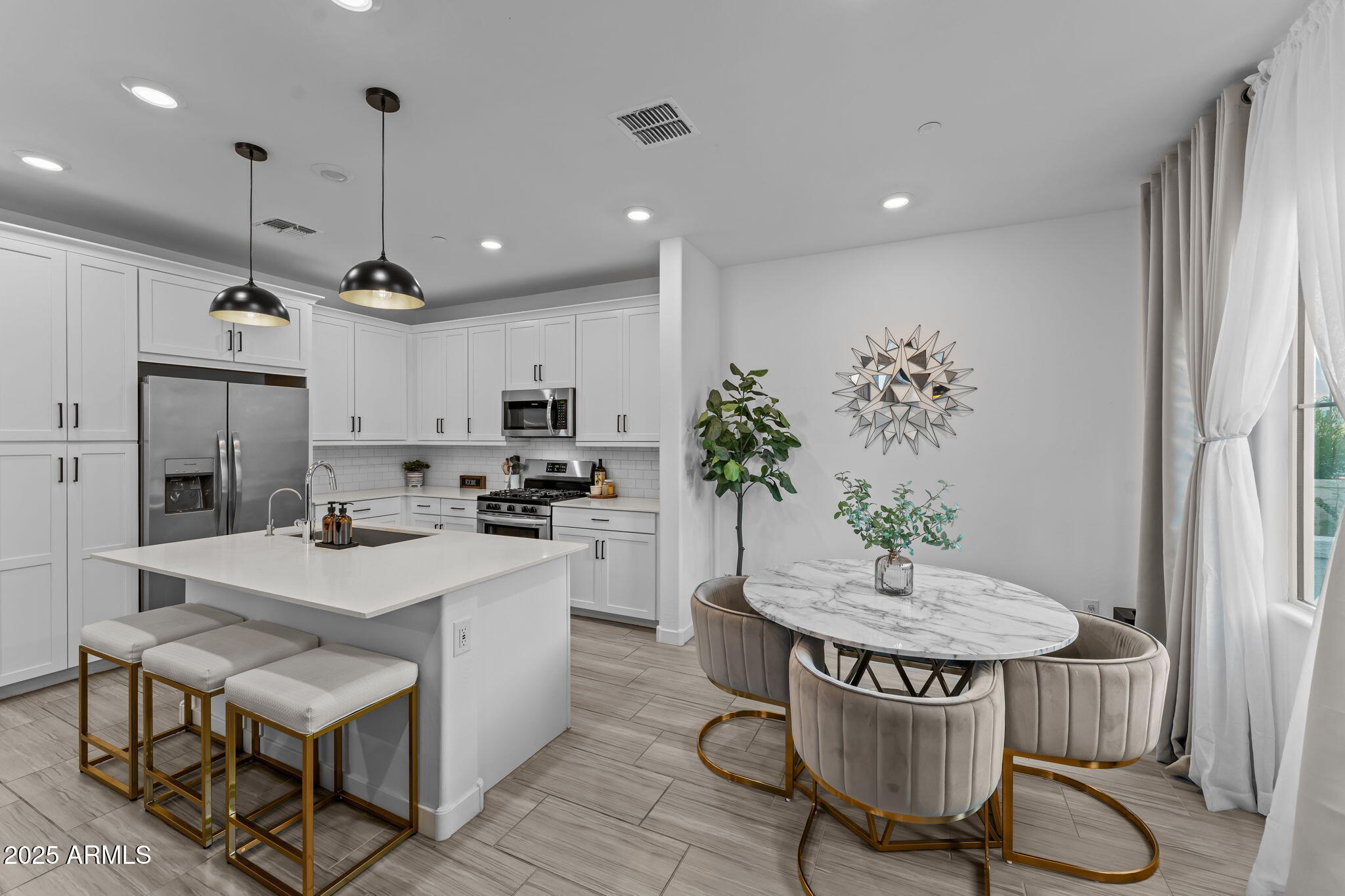 4077 S Sabrina Drive, 27