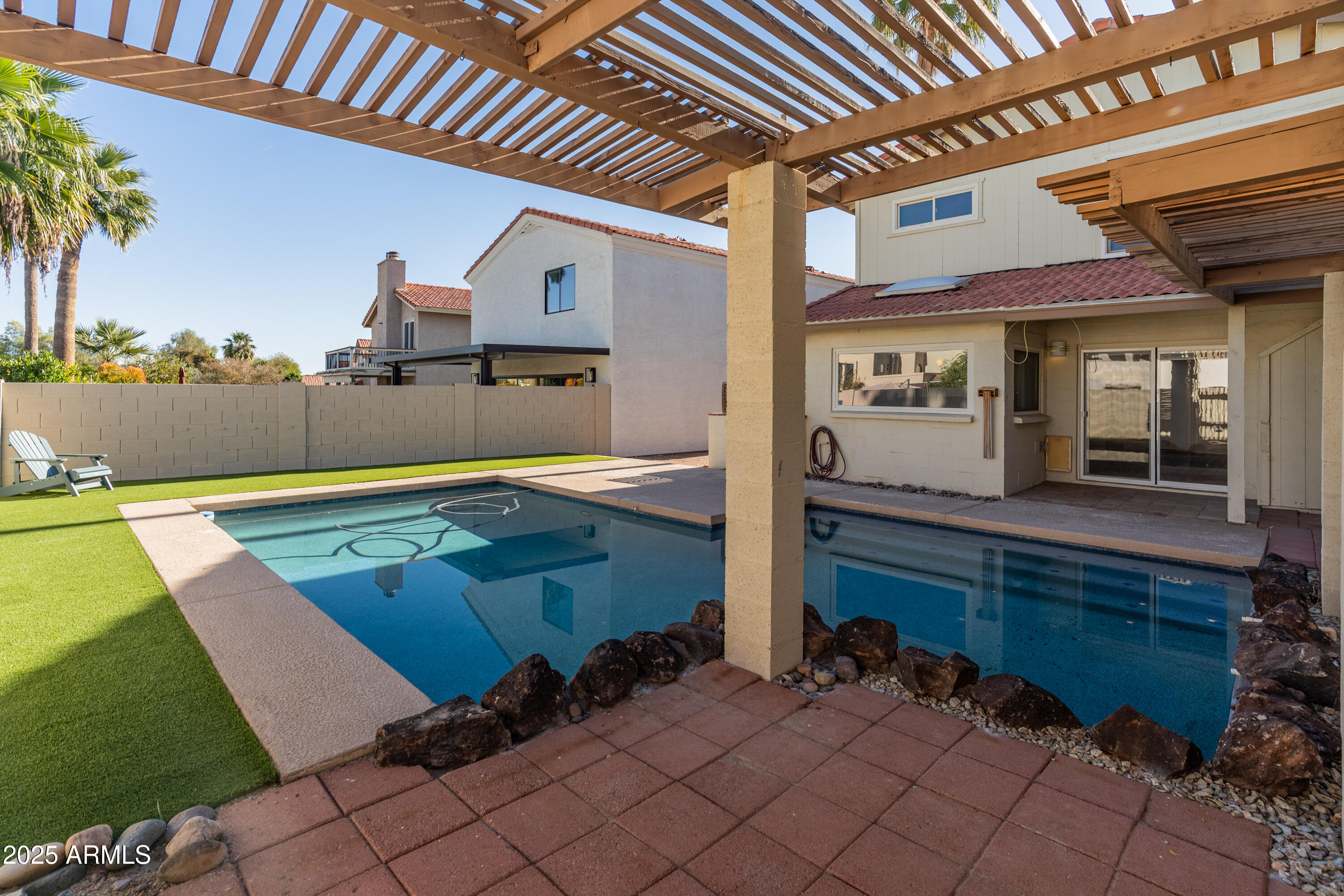 4652 E PIEDMONT Road