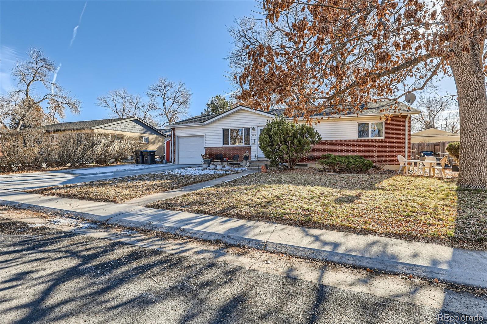 9676 Rensselaer Drive