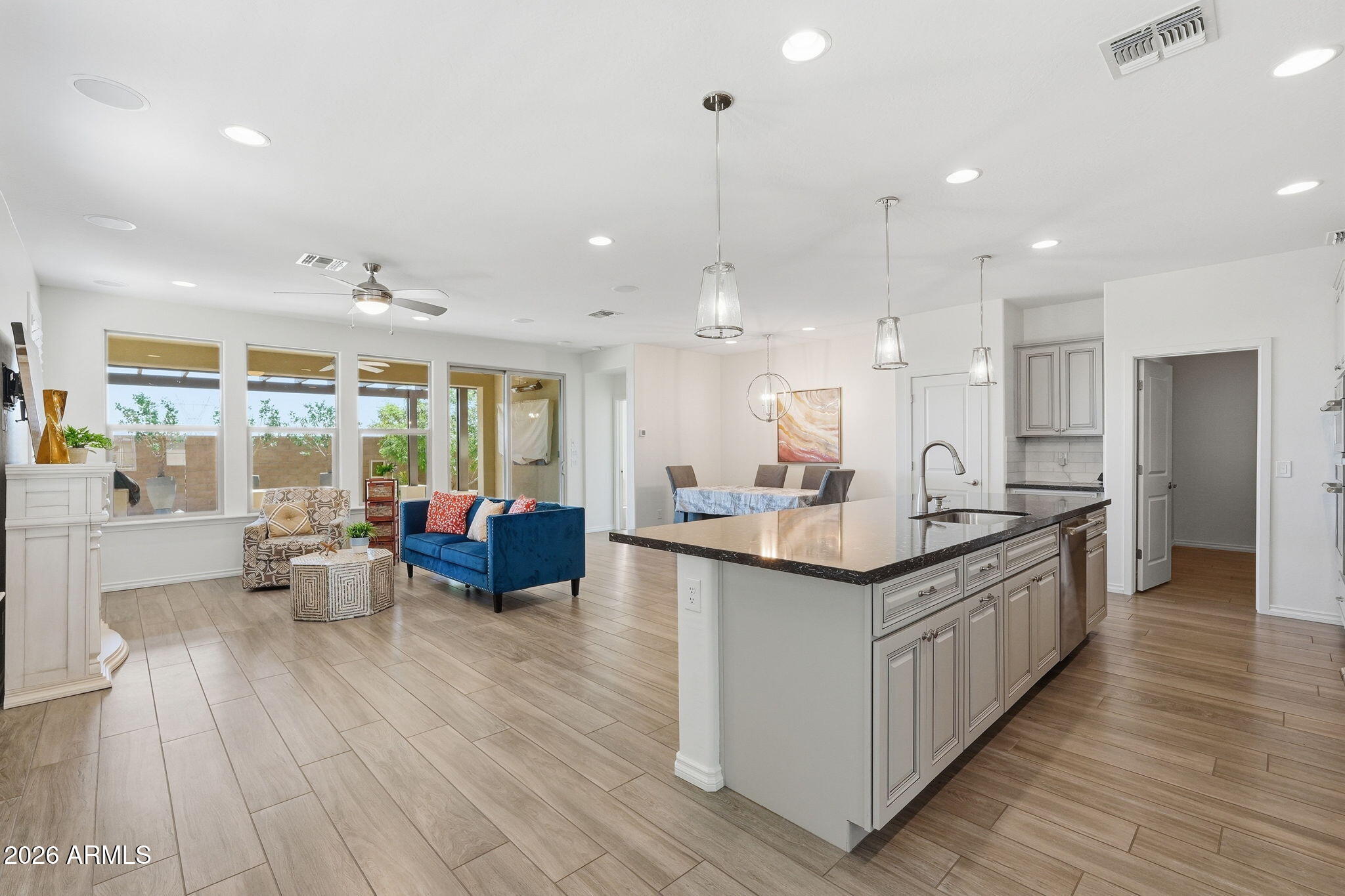 291 E LAS PUERTAS Lane, Queen Creek