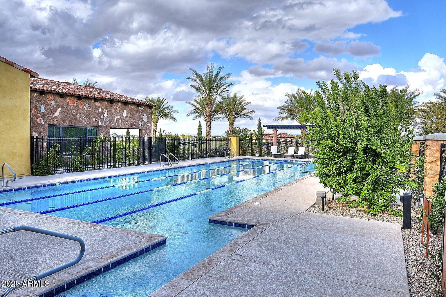 291 E LAS PUERTAS Lane, Queen Creek