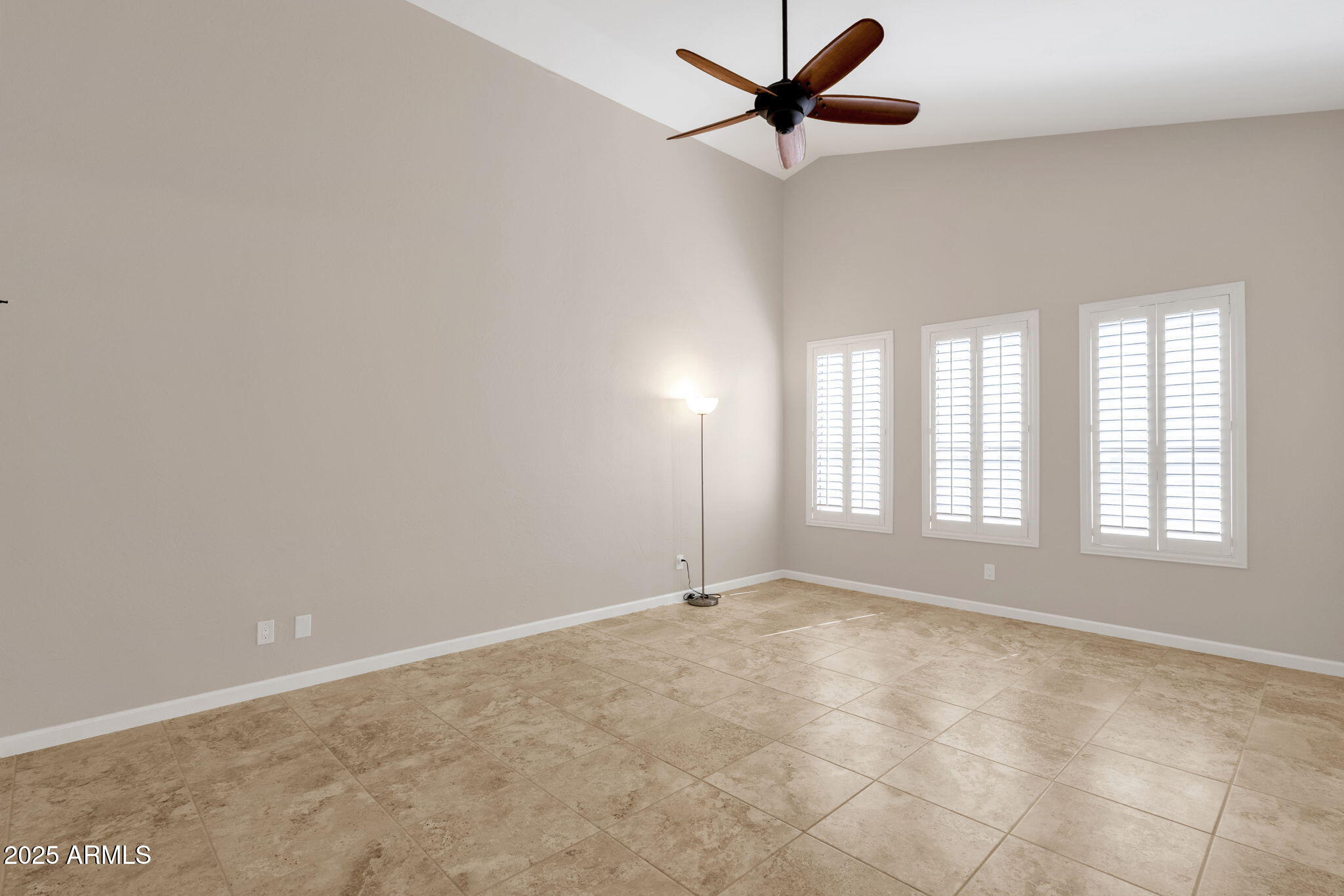 621 E GOLDENROD Street, Phoenix