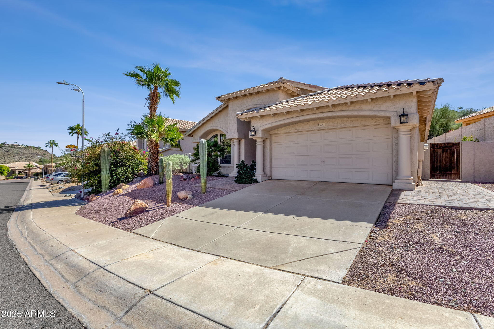 621 E GOLDENROD Street, Phoenix