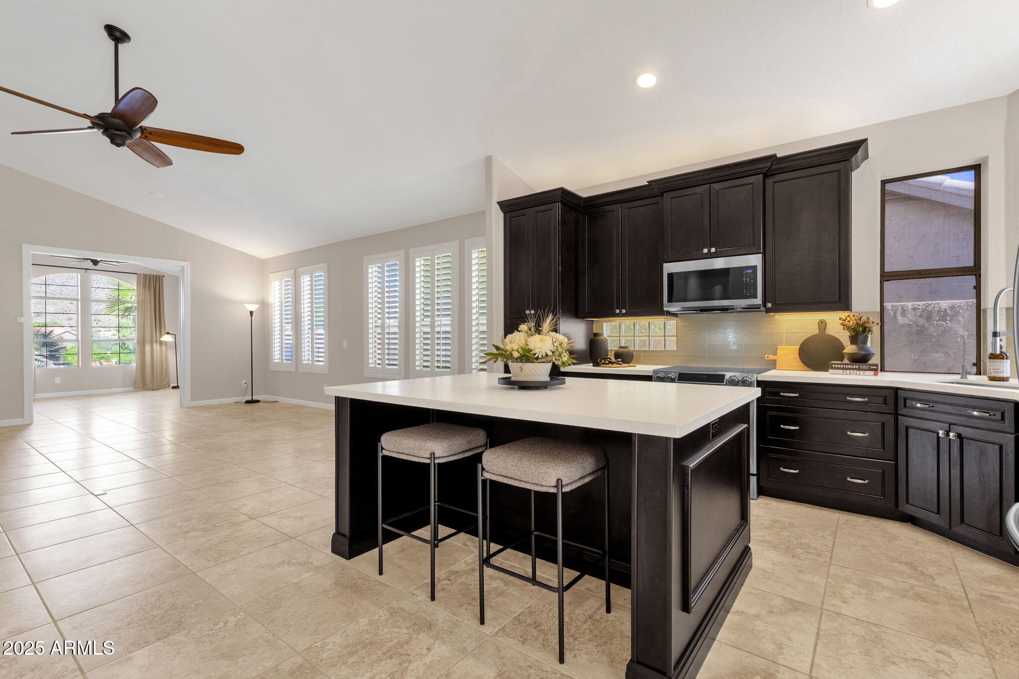 621 E GOLDENROD Street, Phoenix