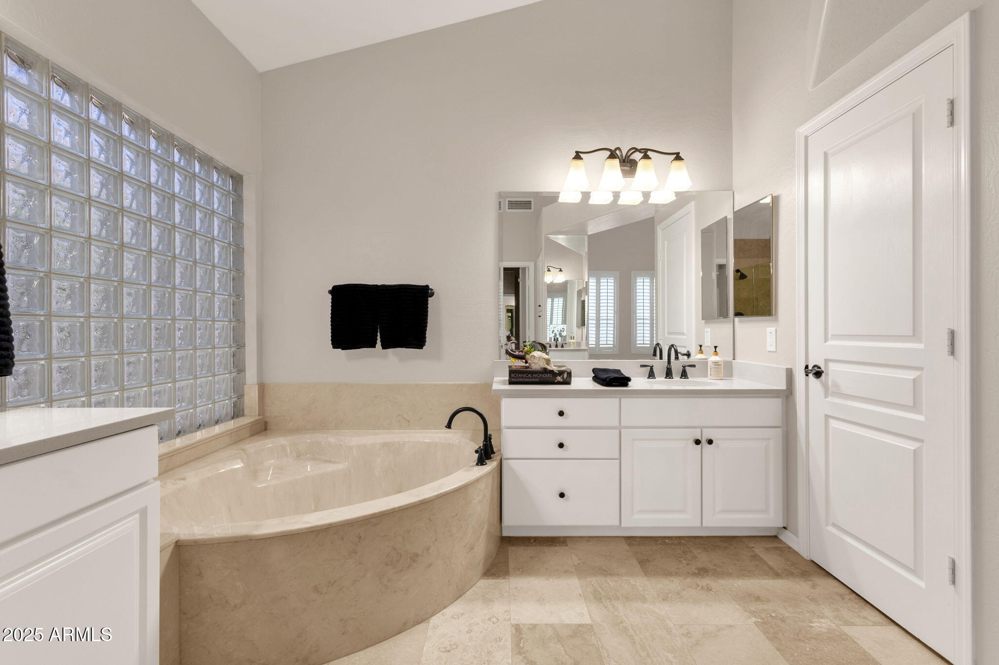 621 E GOLDENROD Street, Phoenix