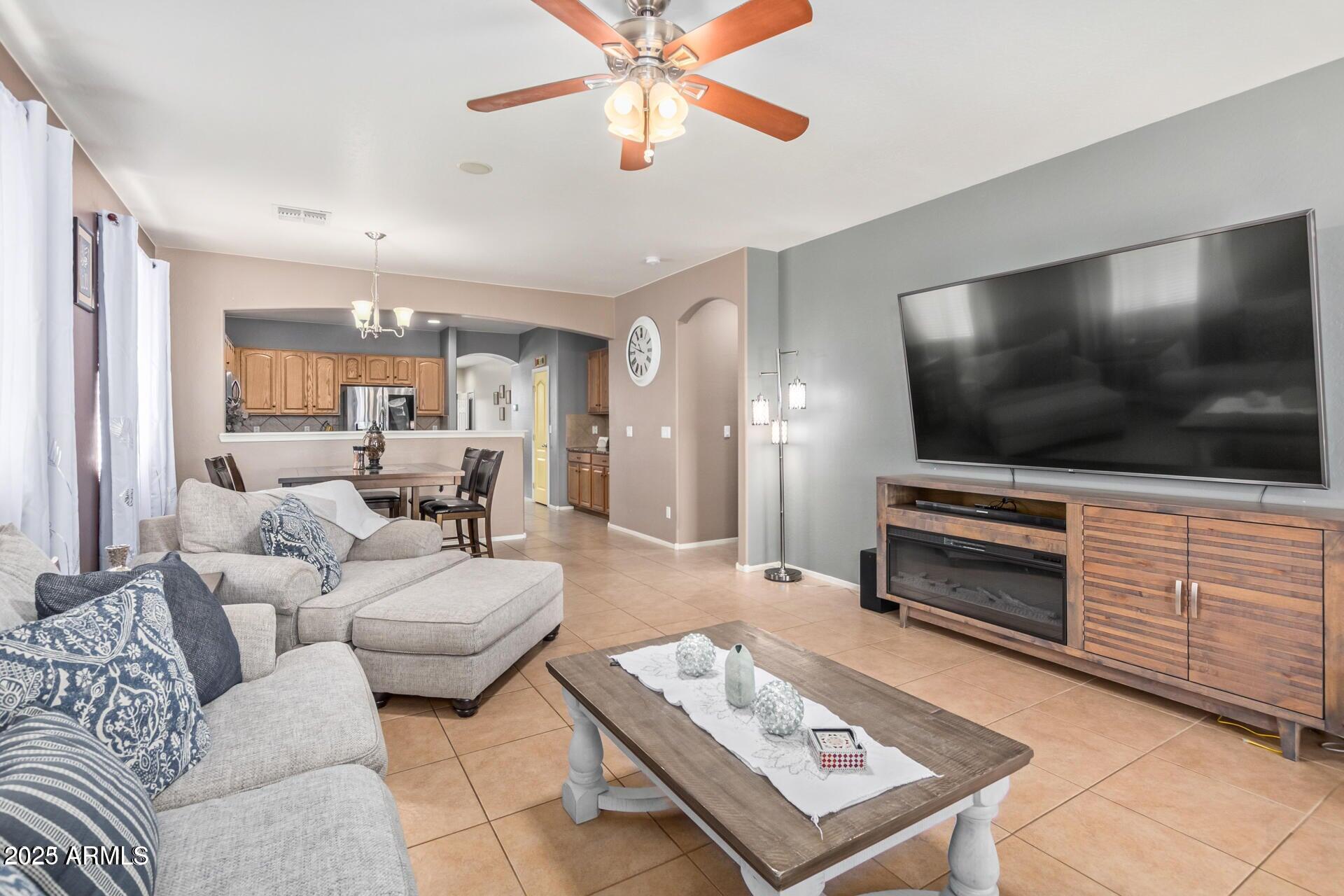 3652 E ODESSA Drive, San Tan Valley