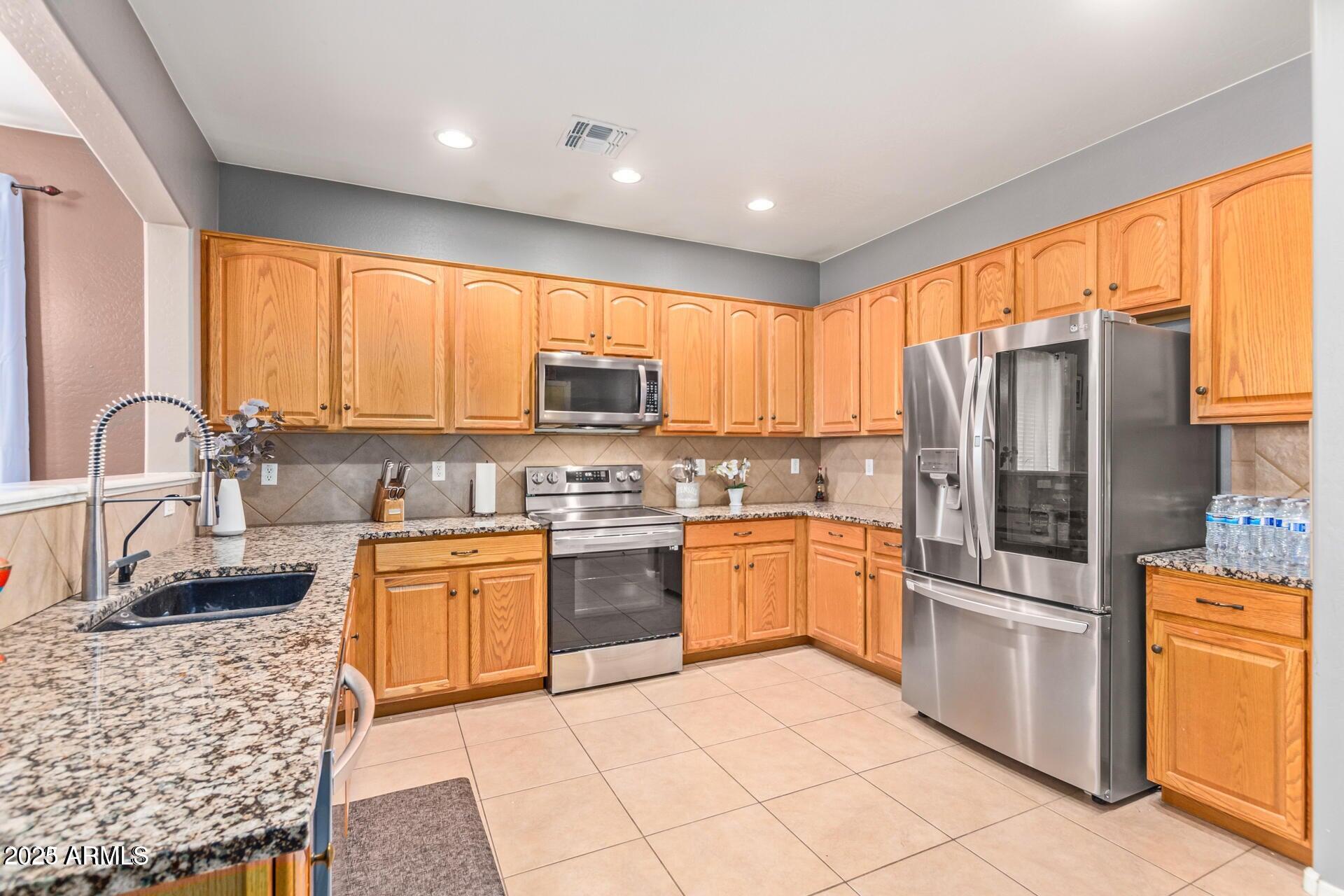 3652 E ODESSA Drive, San Tan Valley