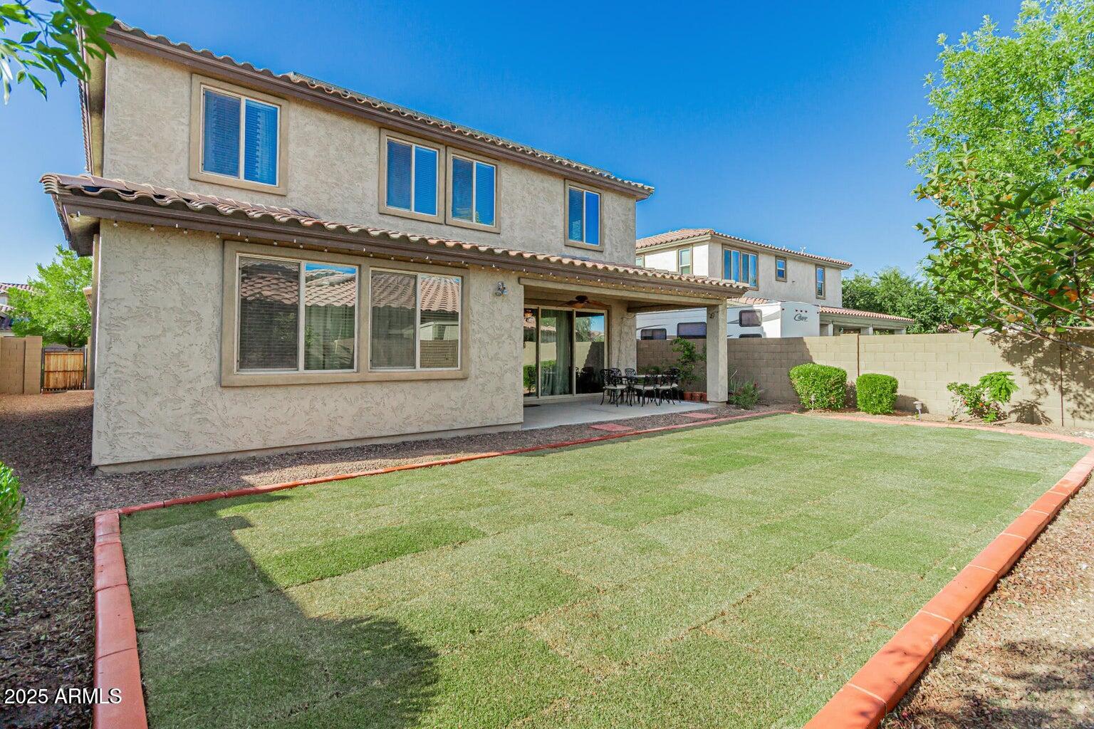 9747 W SANDS Drive, Peoria